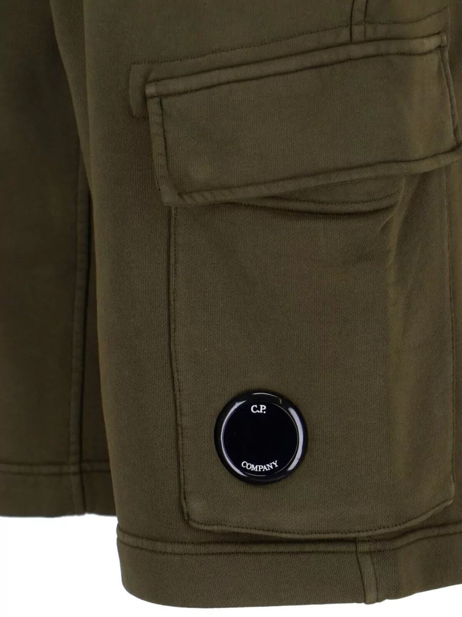 C.p. Company Straight Cargo Shorts