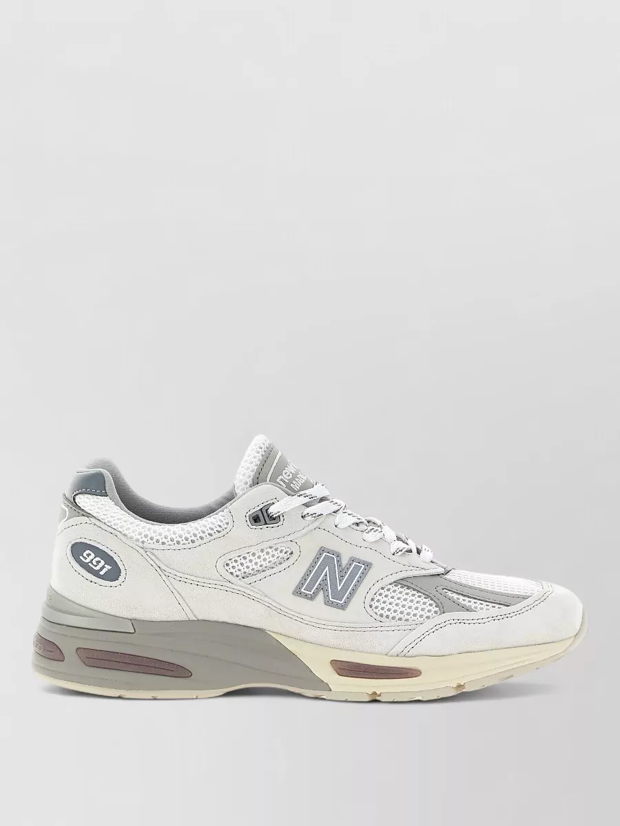 New Balance Low-Top Sneakers