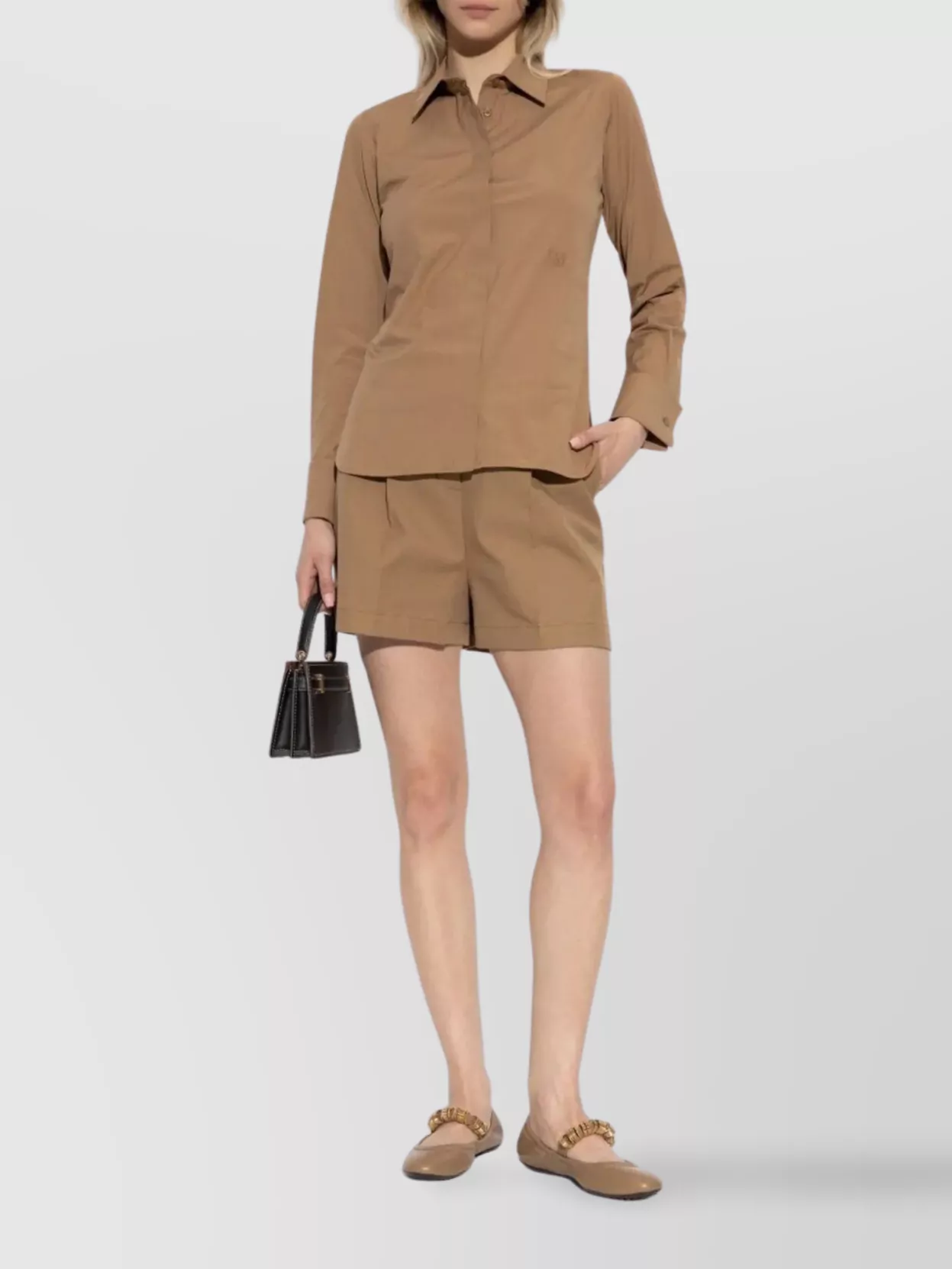 Max Mara Tailored Shorts With Pockets And Pleats In Neutral