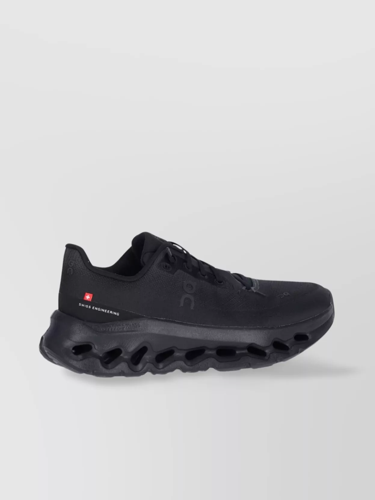 On Low Top Sneakers With Mesh Upper And Rubber Outsole