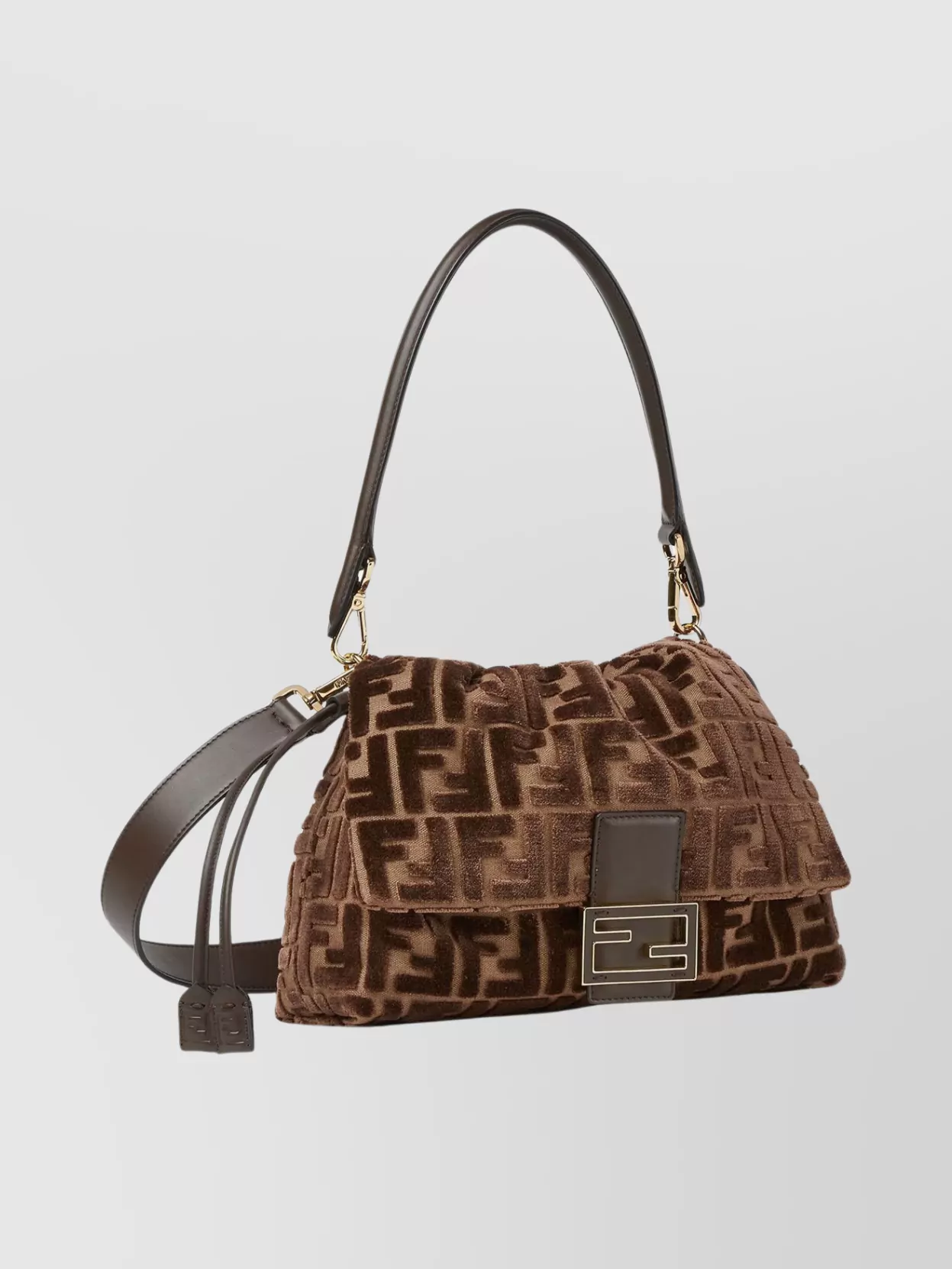 Fendi Chic Shoulder Bag Adjustable Strap