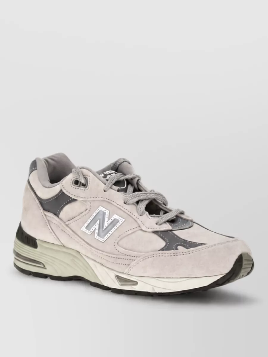 New Balance suede leather low-top sneakers