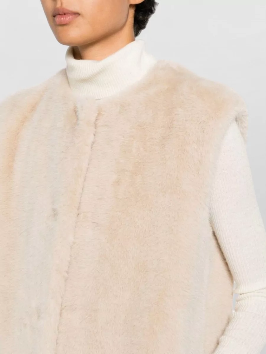 Herno Faux Fur Sleeveless Round Neck Vest