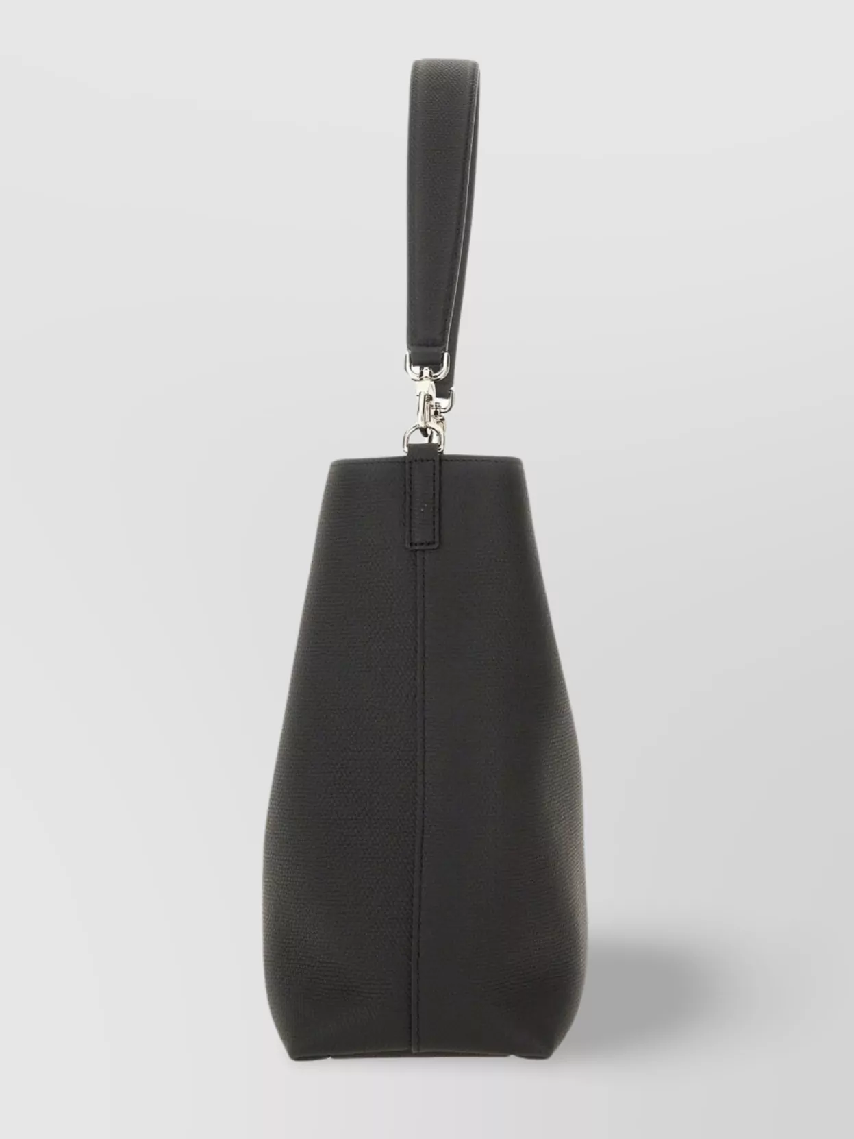 Longchamp Shoulder Bag With Adjustable Strap And Metal Hardware
