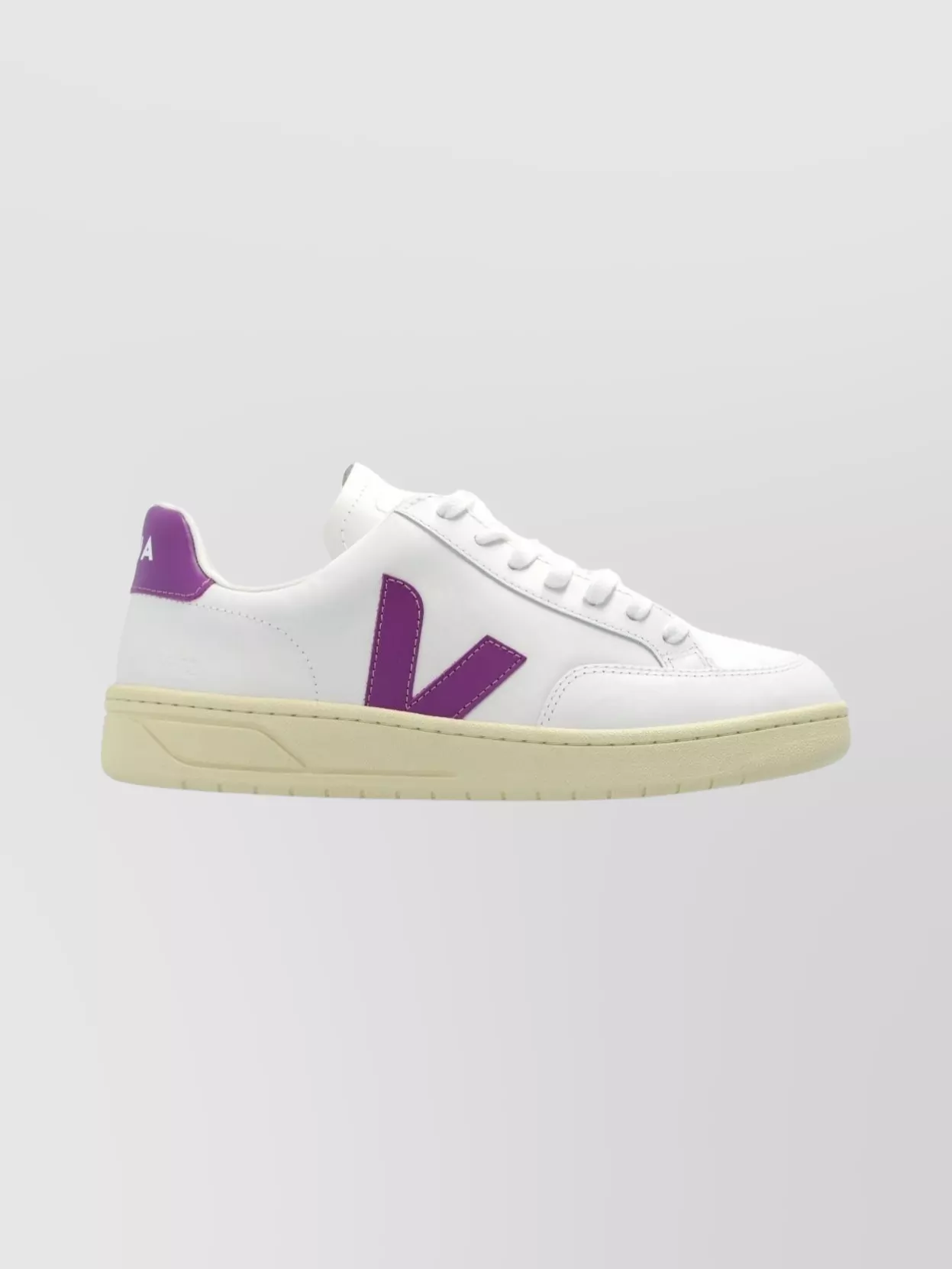 Veja Low Top Sneakers Rubber Sole