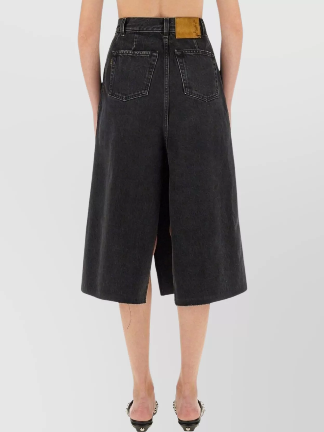 Haikure High-Waisted Skirt With Back And Side Pockets