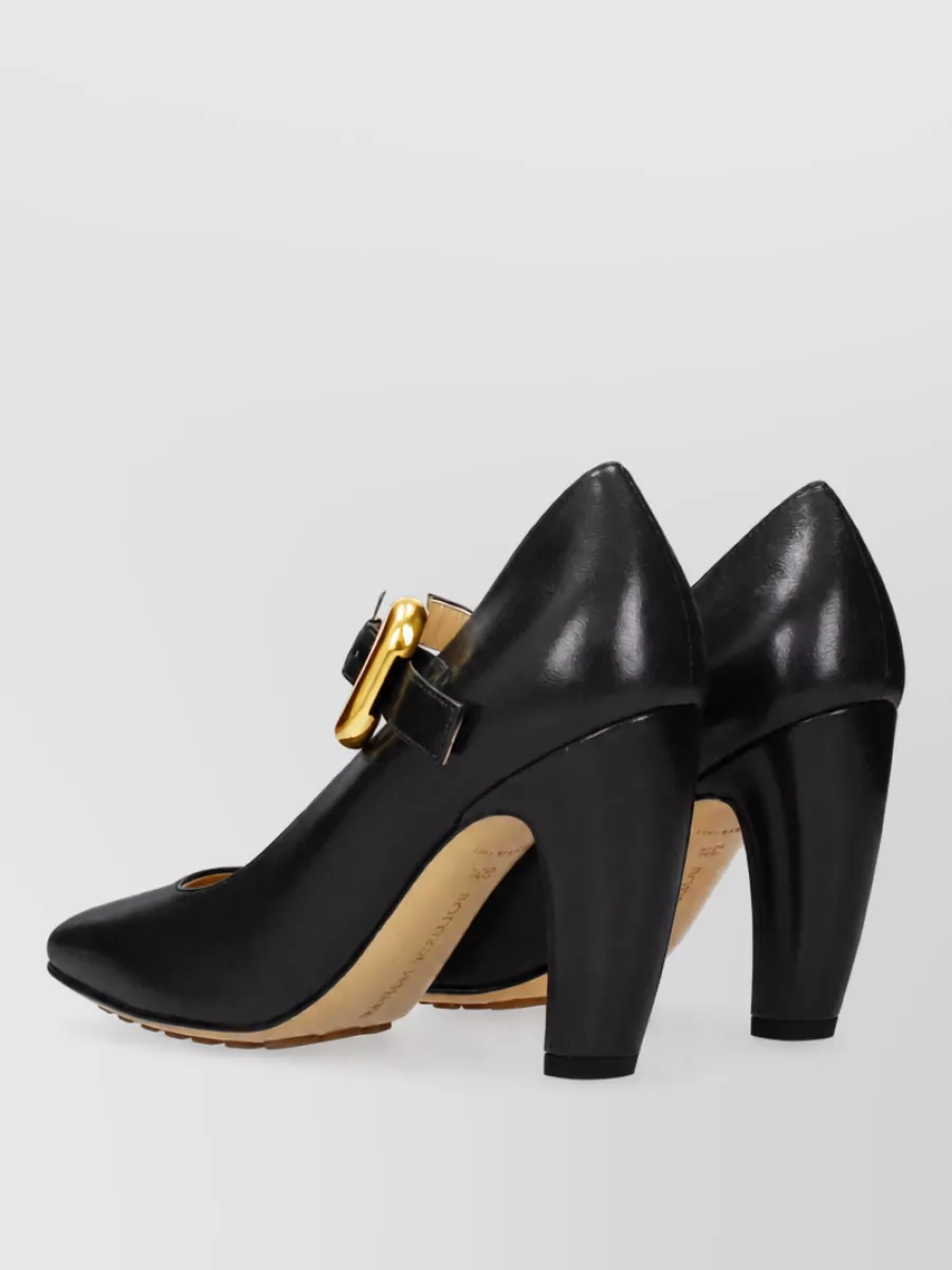 Bottega Veneta Leather Pumps