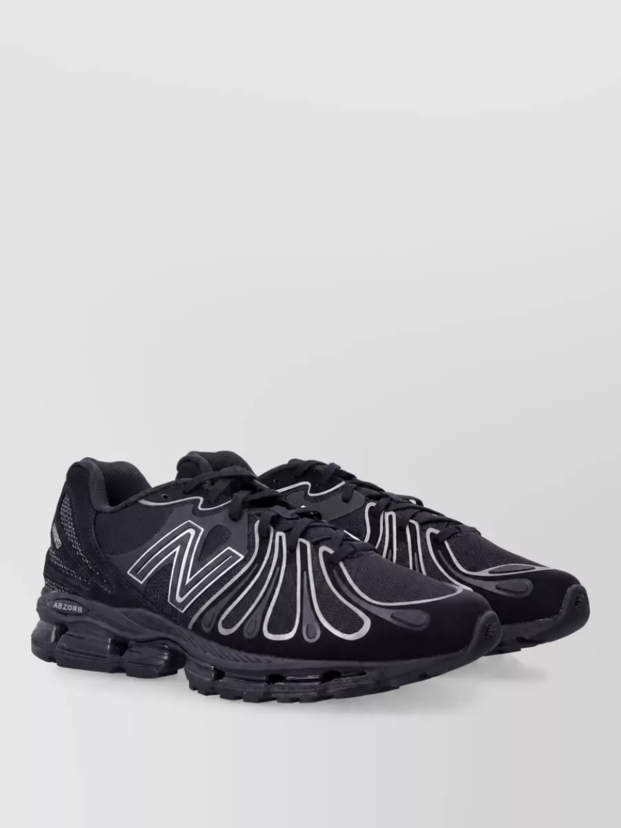 New Balance lace-up shoes