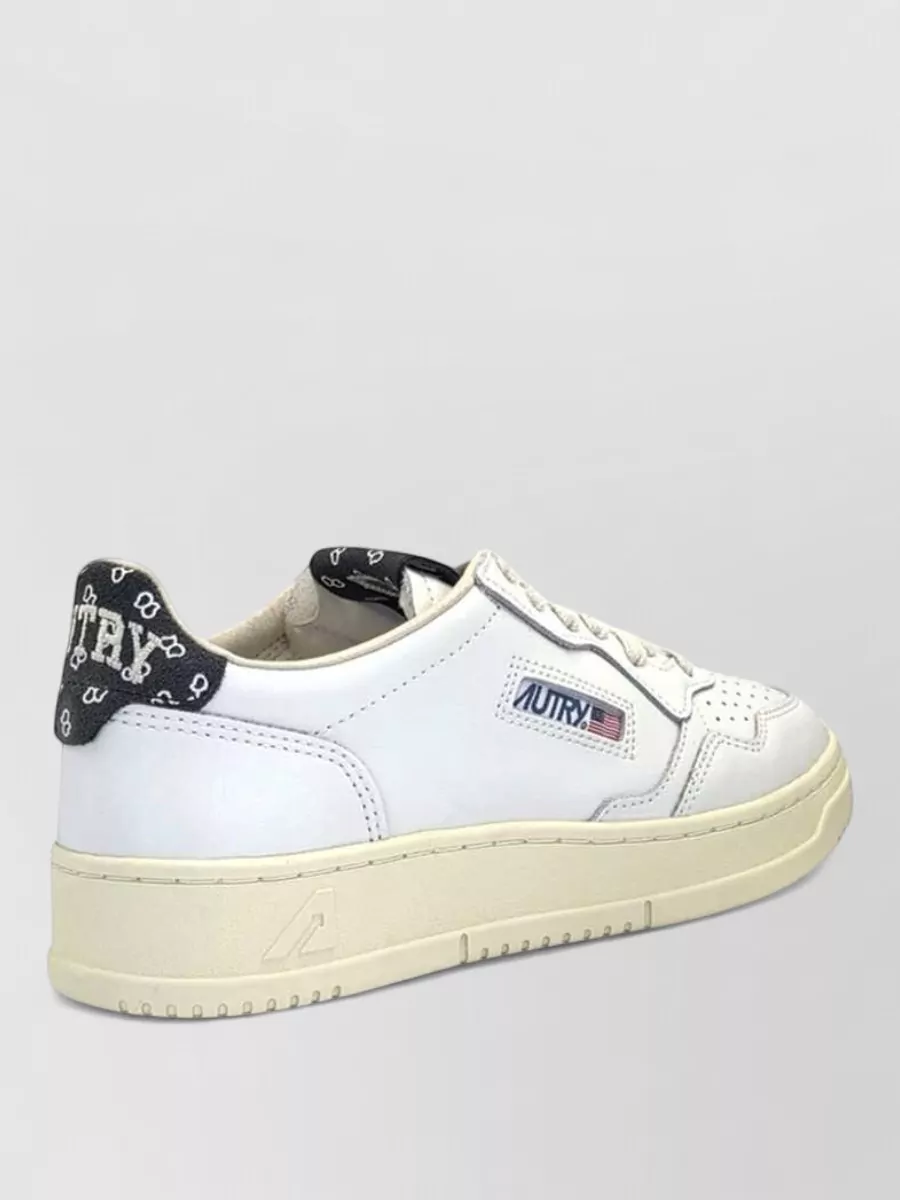 Autry Leather Logo-Lace-Up Low-Top Sneakers