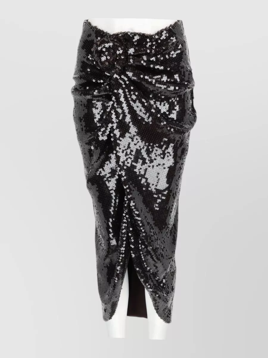 Rotate fitted skirt