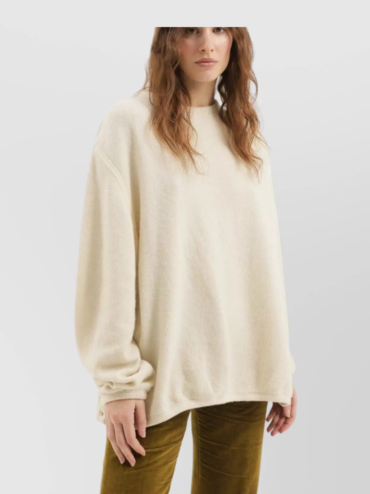 1989 Studio Ribbed Sweater With Button And Side Slits In Neutral