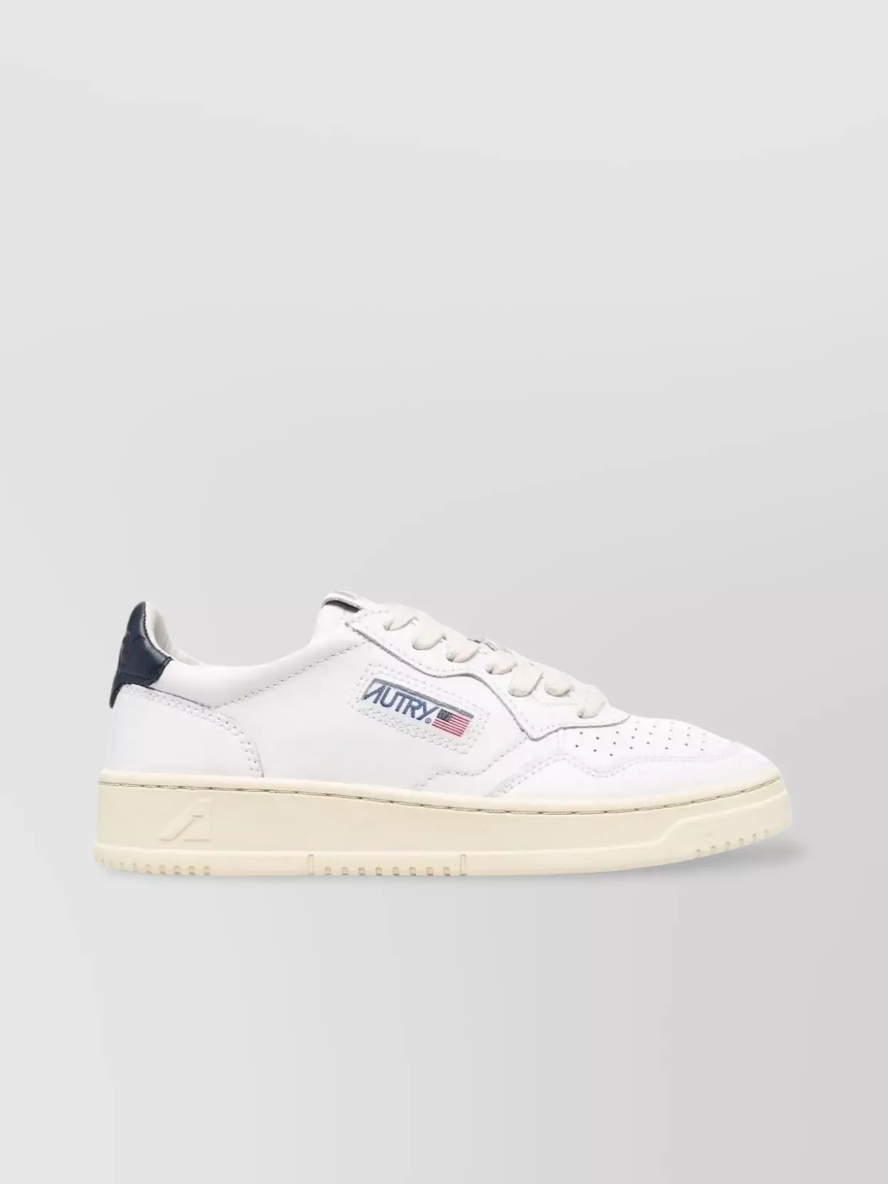 Autry "Low Medalist" Leather Sneakers