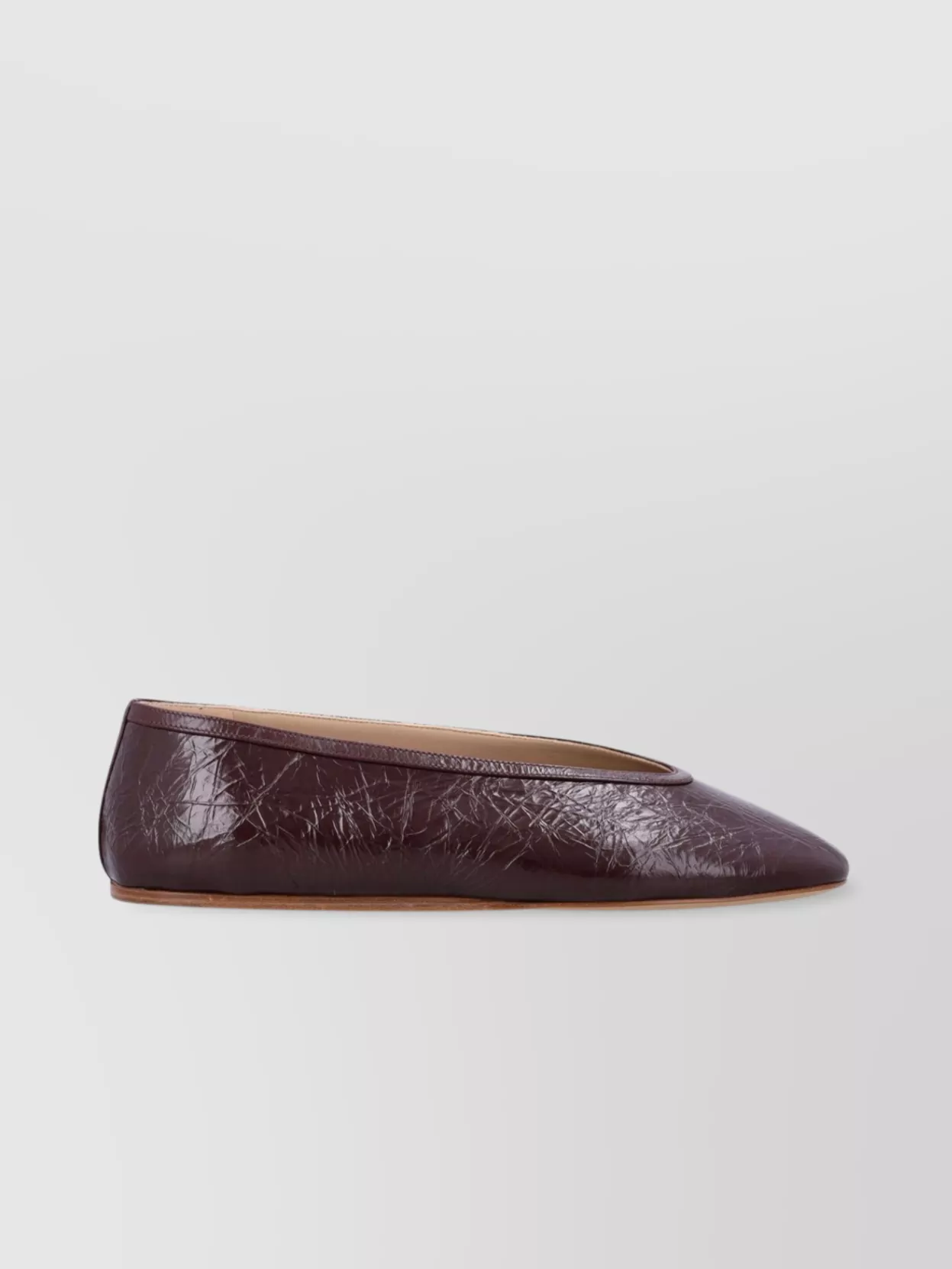 Le Monde Beryl Naplack Round Toe Ballerina Shoes