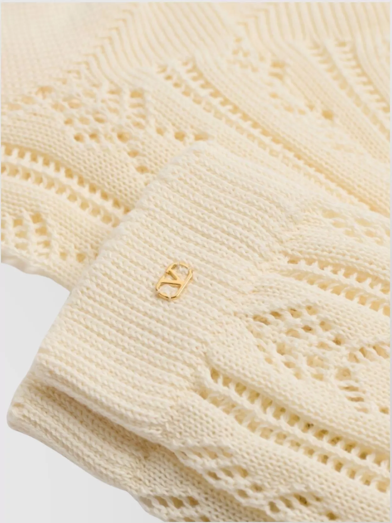 Valentino Knee-High Knitted Socks Intricate Pattern