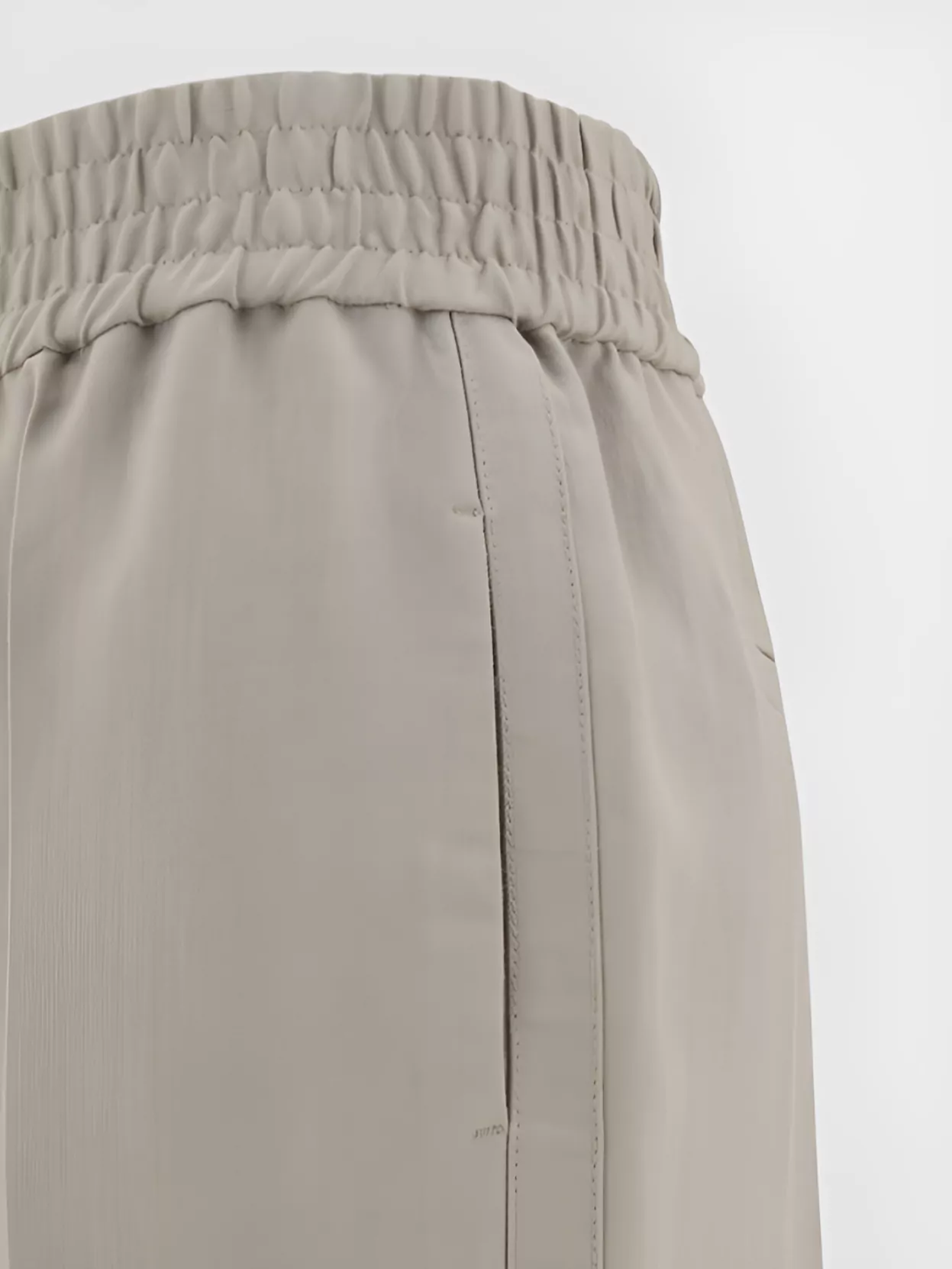 BRUNELLO CUCINELLI TROUSERS WITH BACK POCKETS AND ELASTIC WAISTBAND