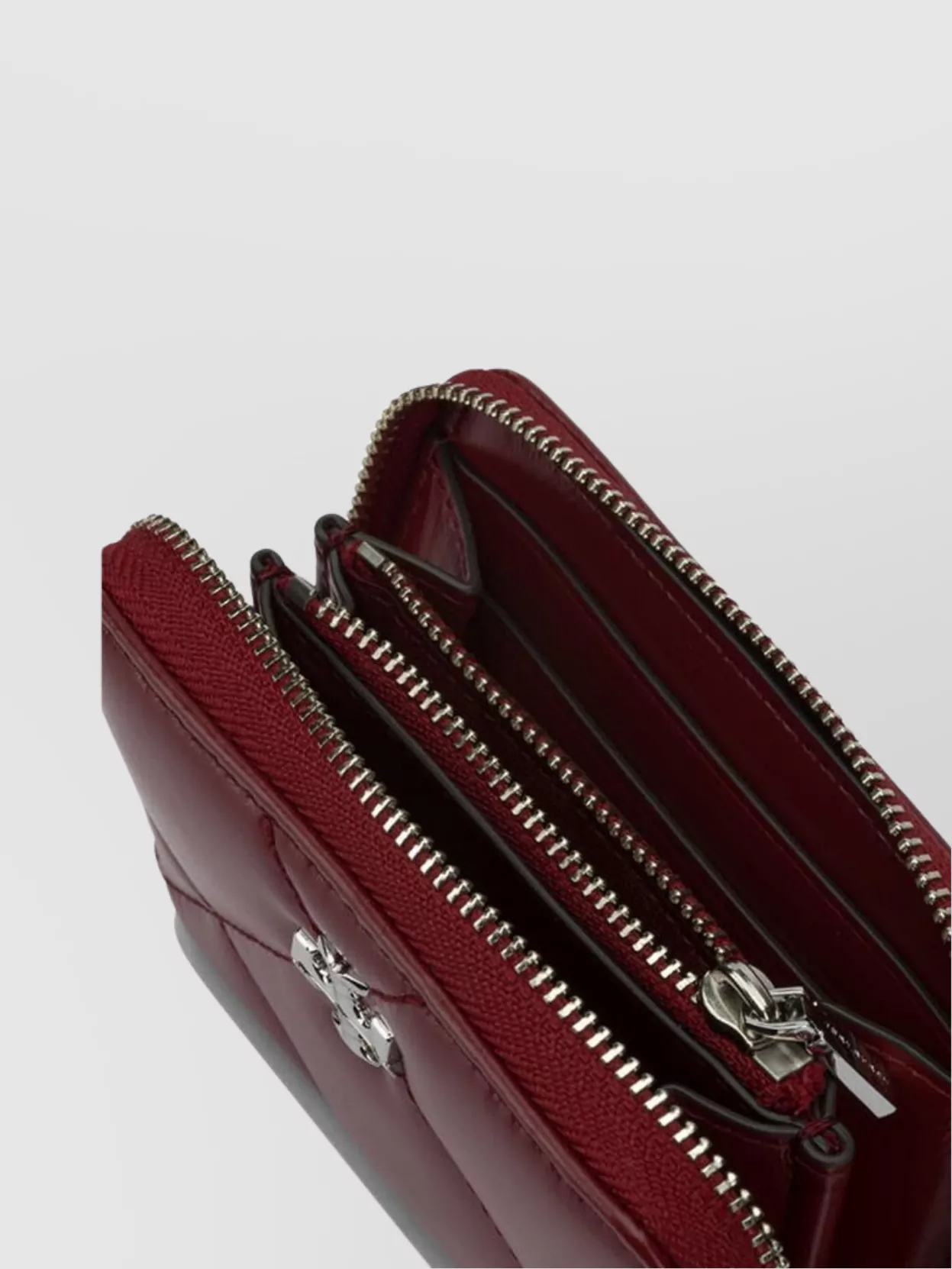 Tory Burch Quilted Purses And Card Holders Collection