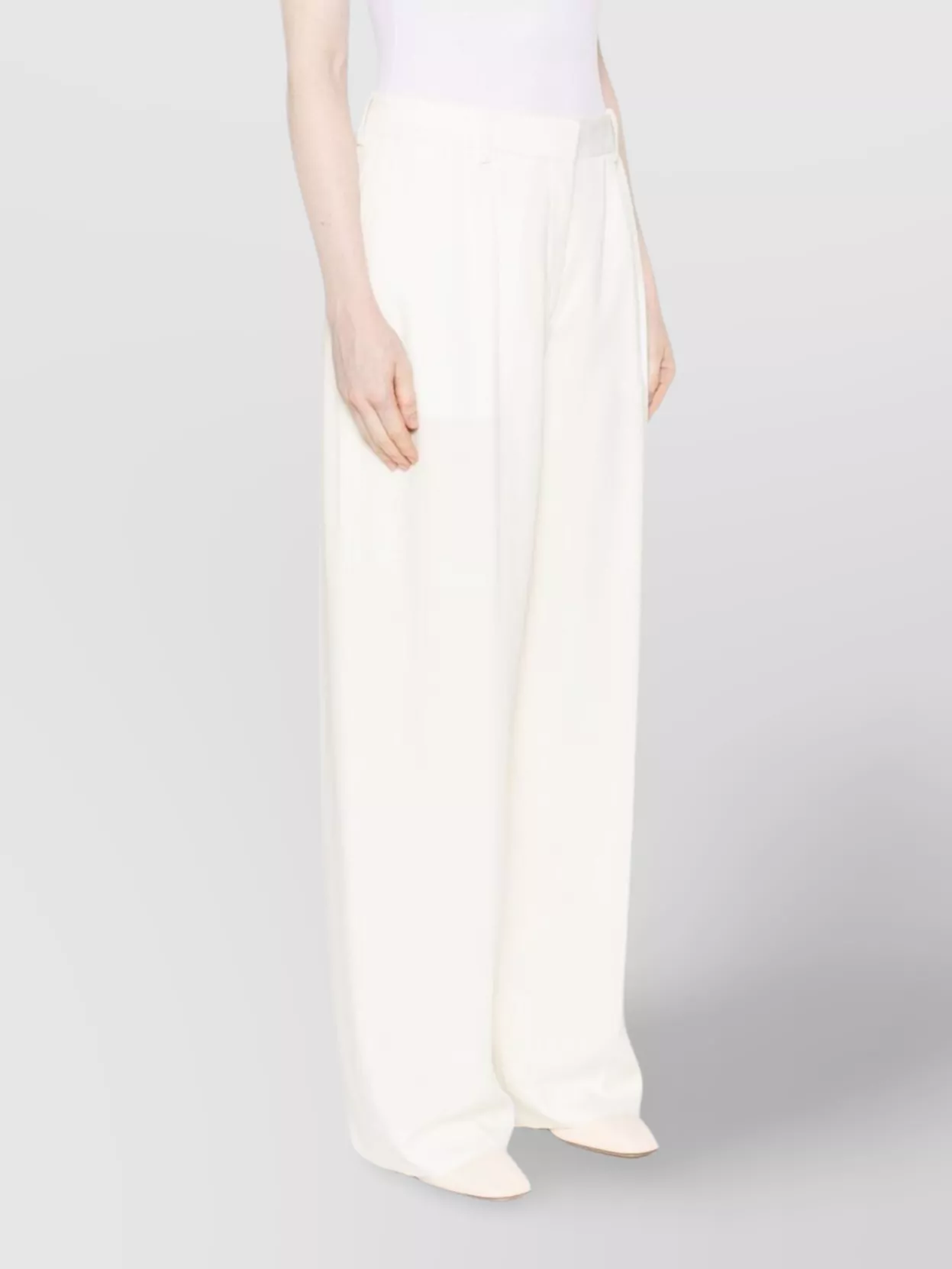 Totême Fluid Trousers With Pleats And Wide Leg In White