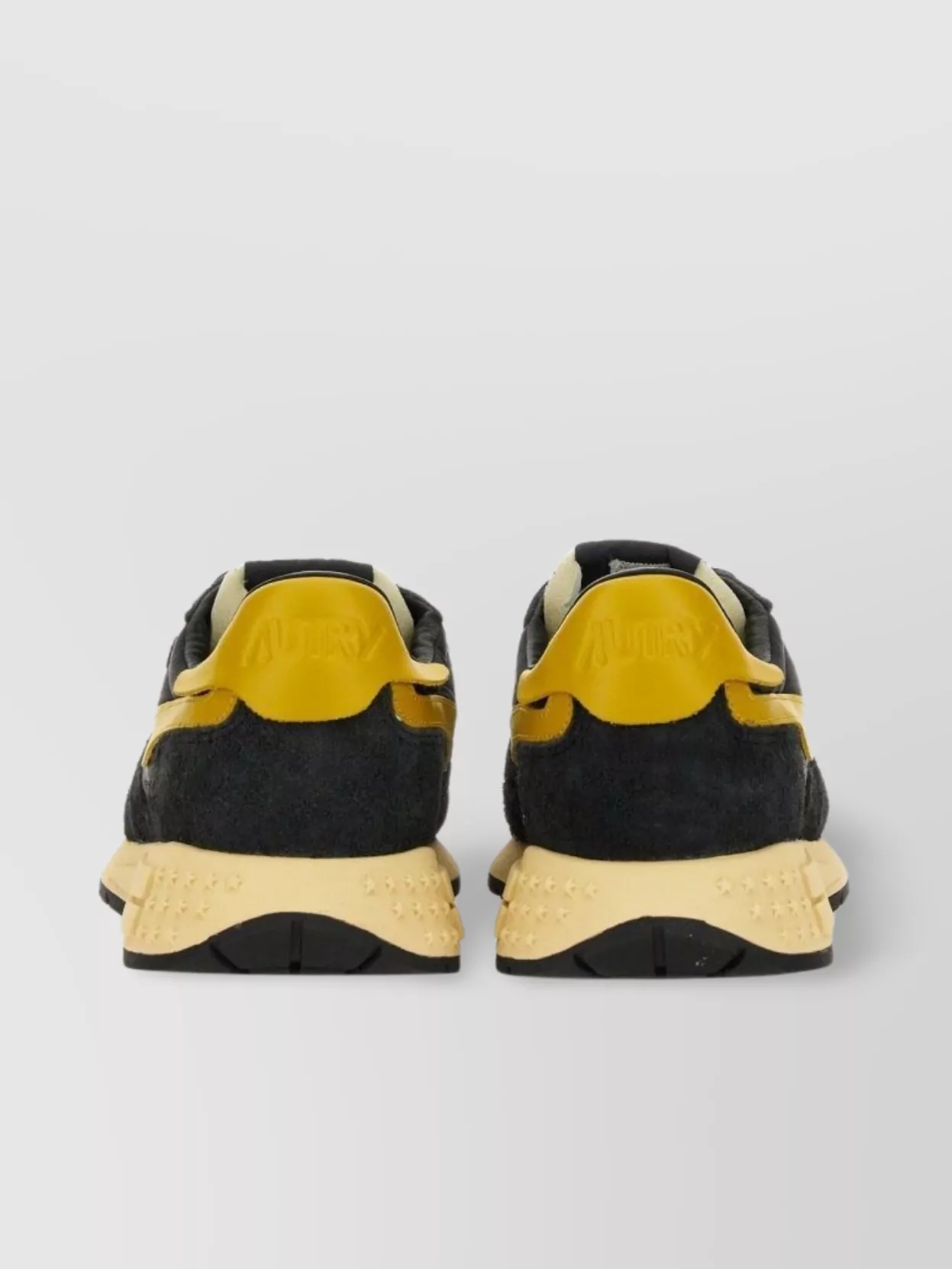 Autry Sneakers With Suede Panels And Contrast Heel