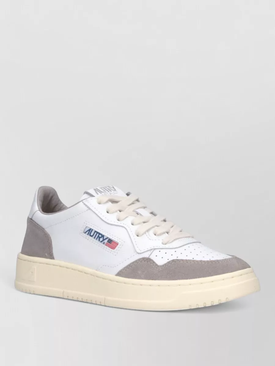Autry leather low-top sneakers