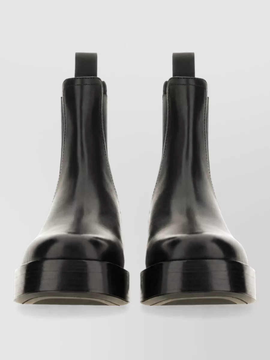 Bottega Veneta leather chelsea boots