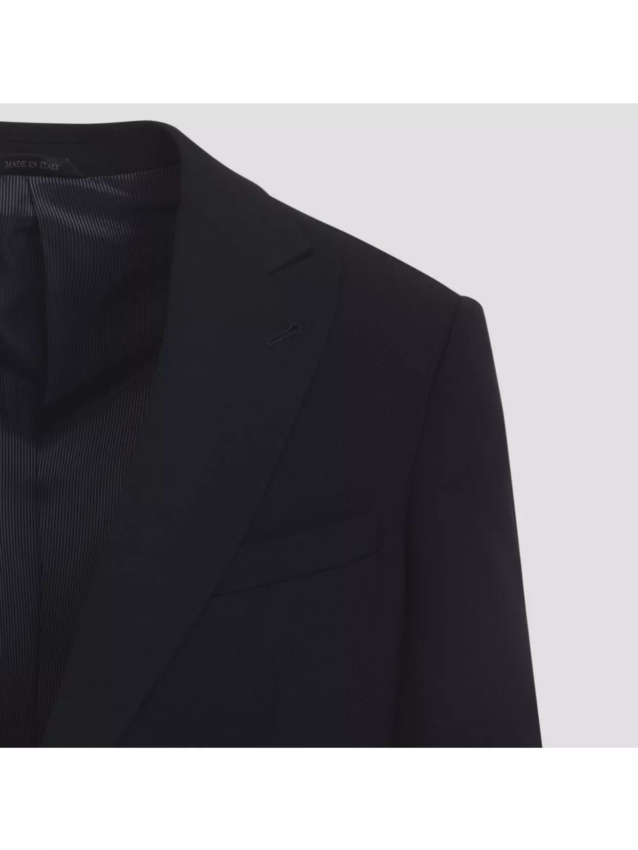 Giorgio Armani Virgin Wool Suit Notch Lapel In Black