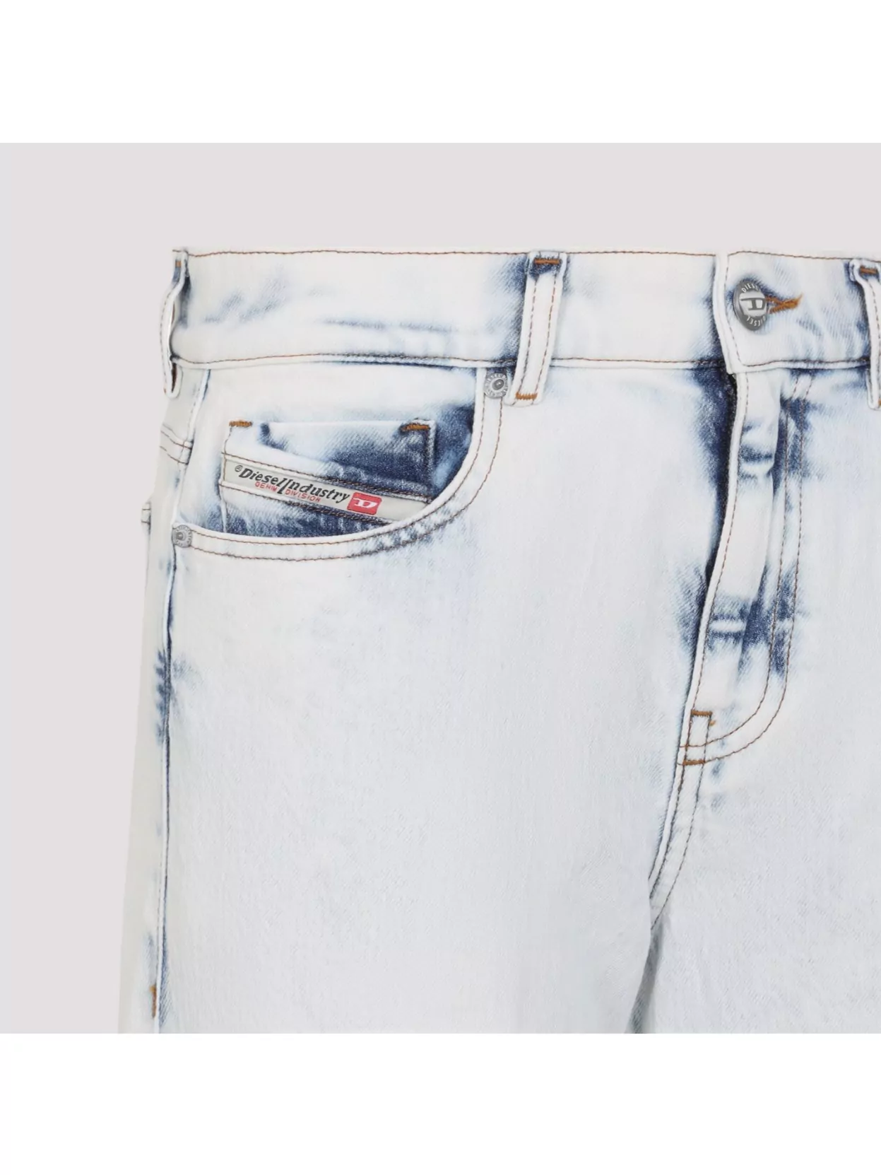 Diesel 1978 D-Akemi Flared Mid-Waist Wide Leg Jeans