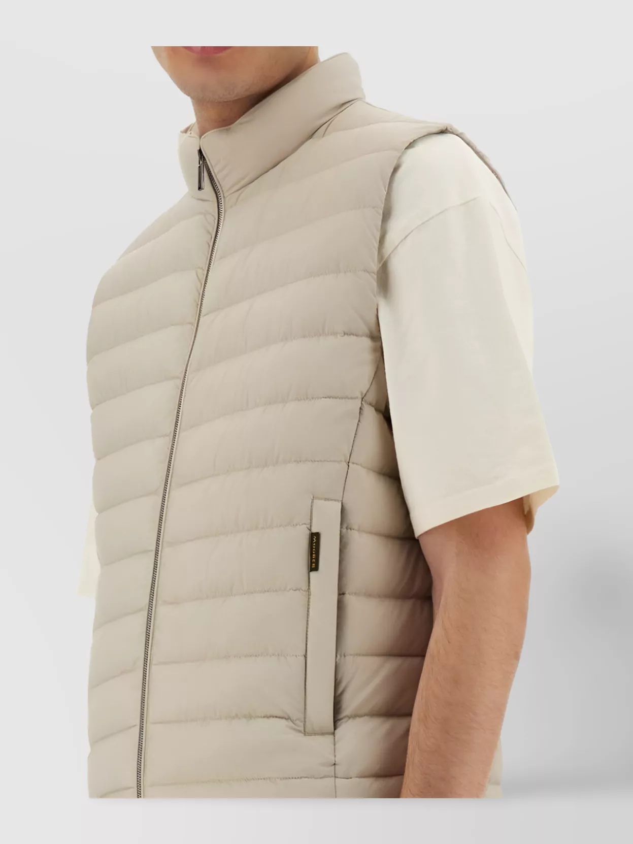 Moorer Quilted High Collar Sleeveless Jacket With Pockets