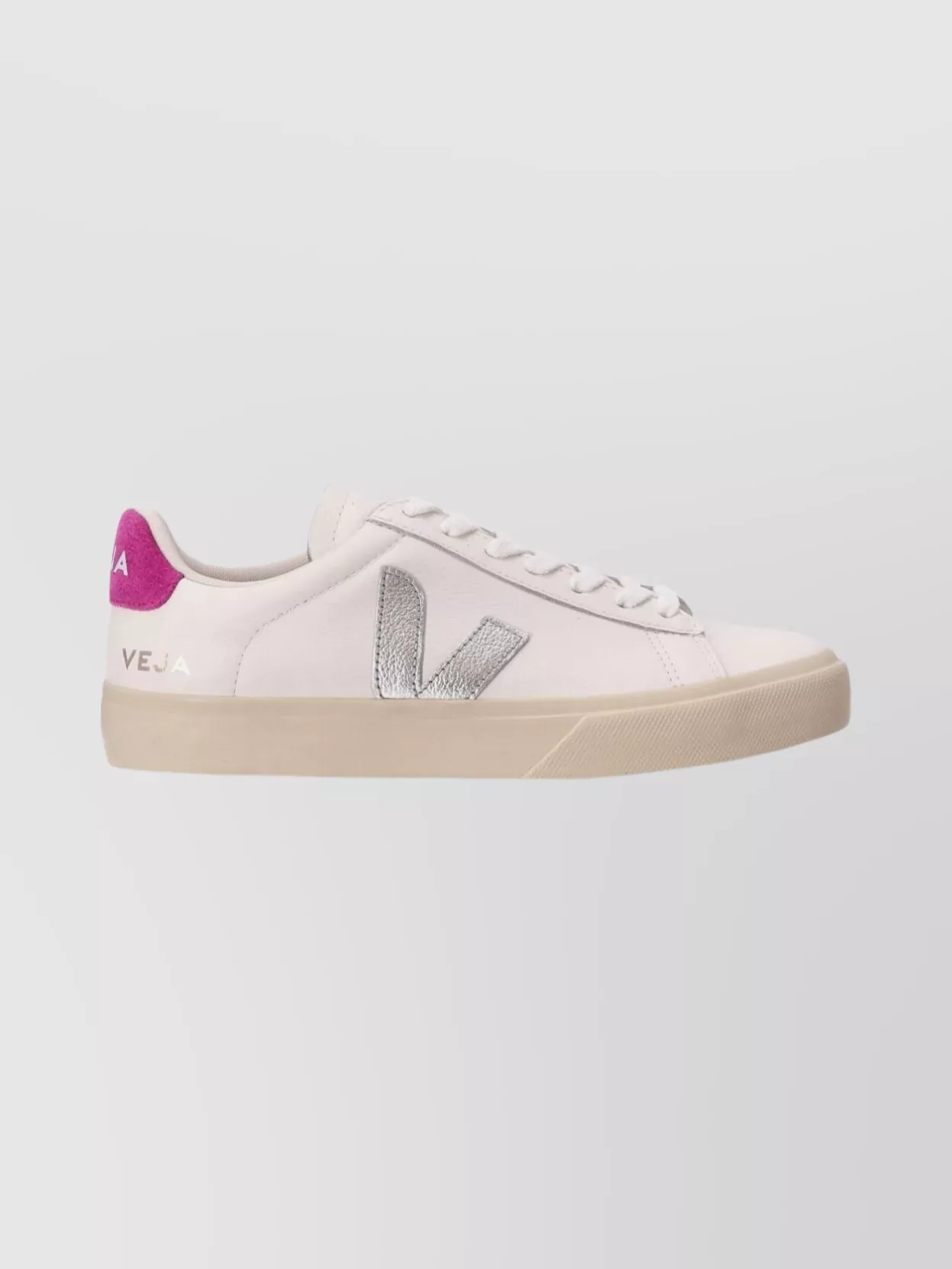 Veja Modern Sneakers With Contrast Heel Tab