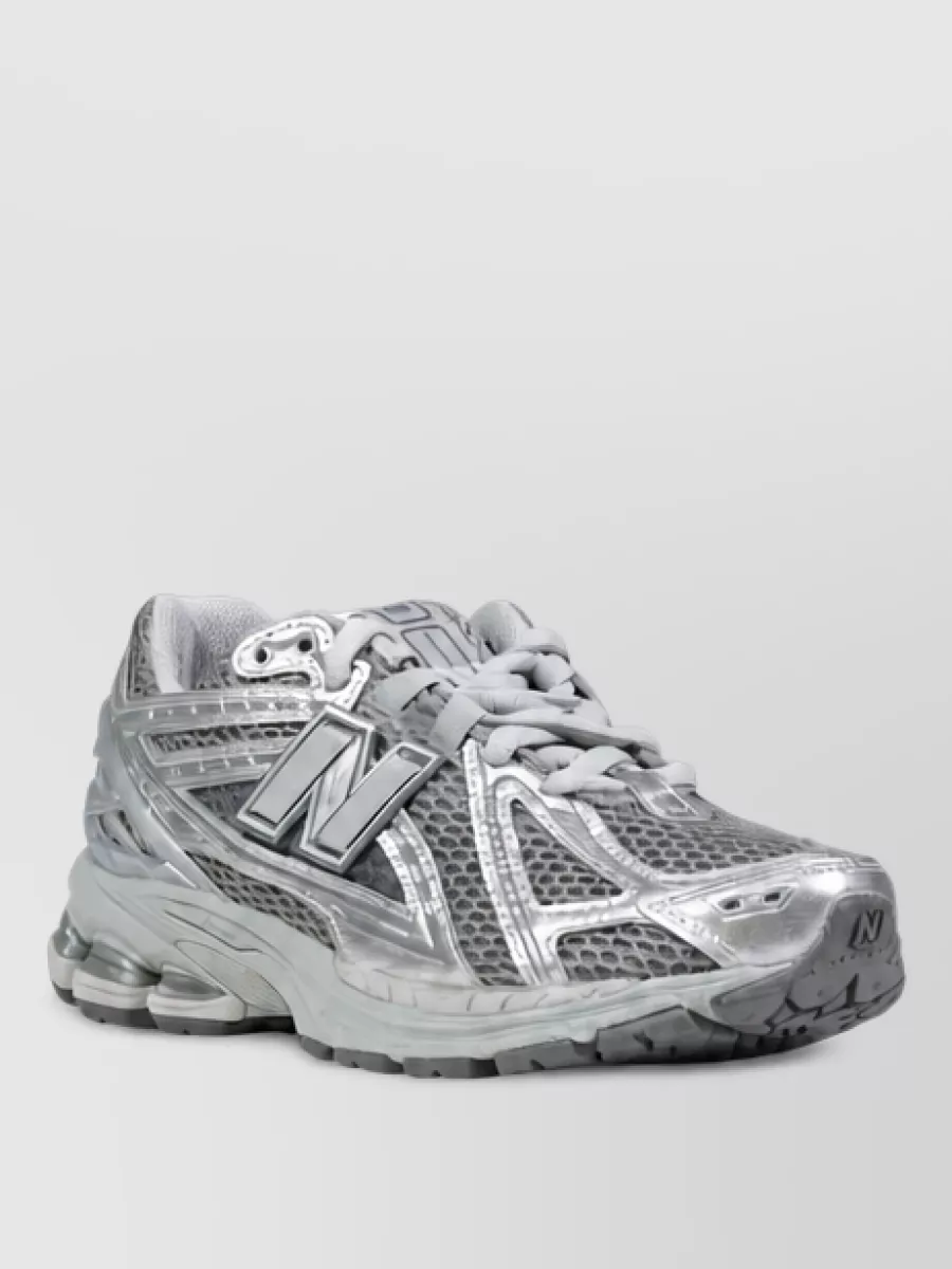 New Balance synthetic low-top sneakers