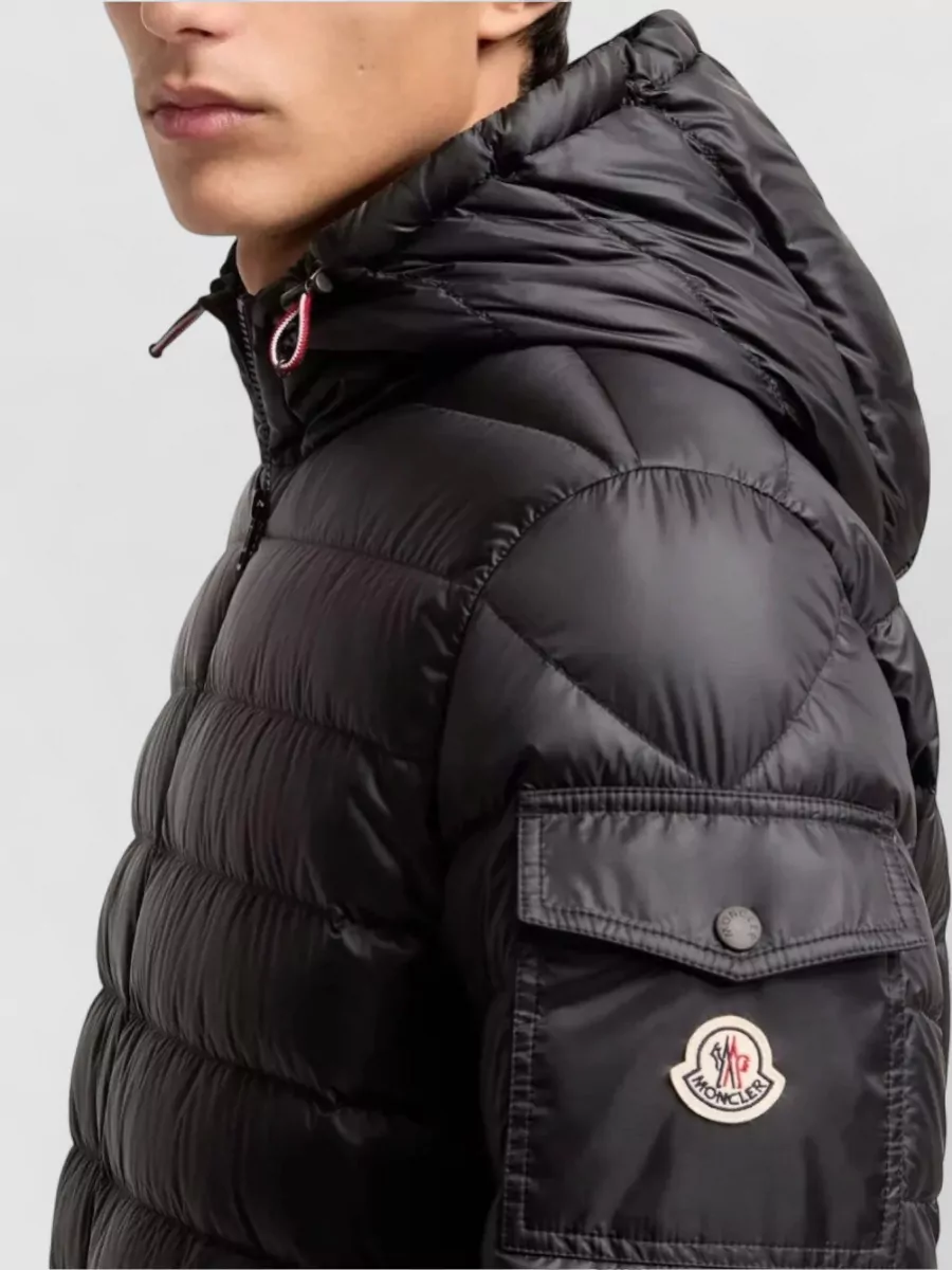 Moncler Oahu Hooded Short Down Parka