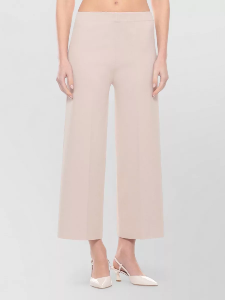 D.exterior wide-leg trousers