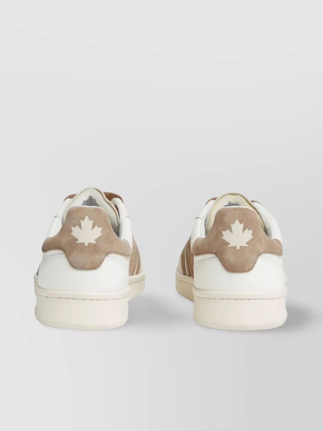 Dsquared2 Low Top Sneakers With Contrasting Branded Heel