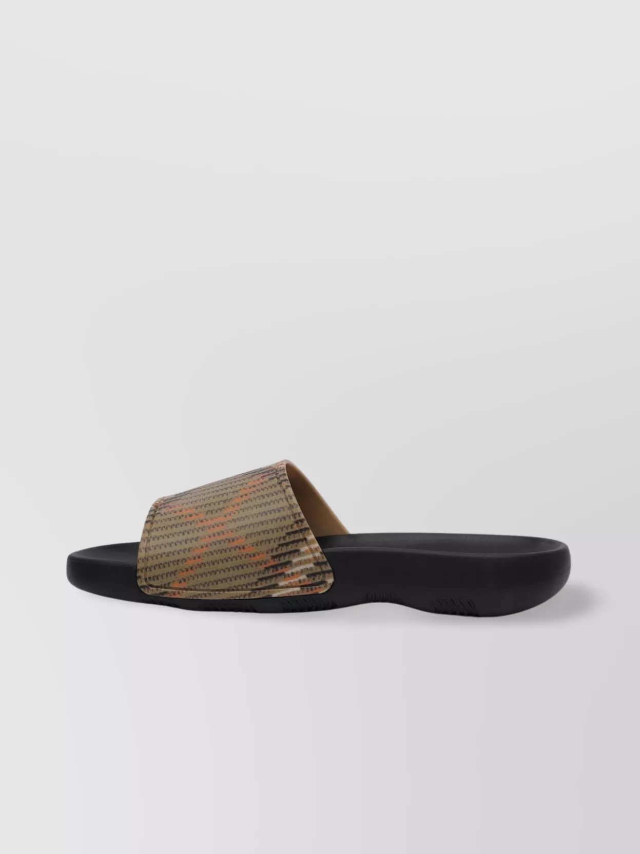 Burberry Patterned Strap Open Toe Sandals With Textured Sole