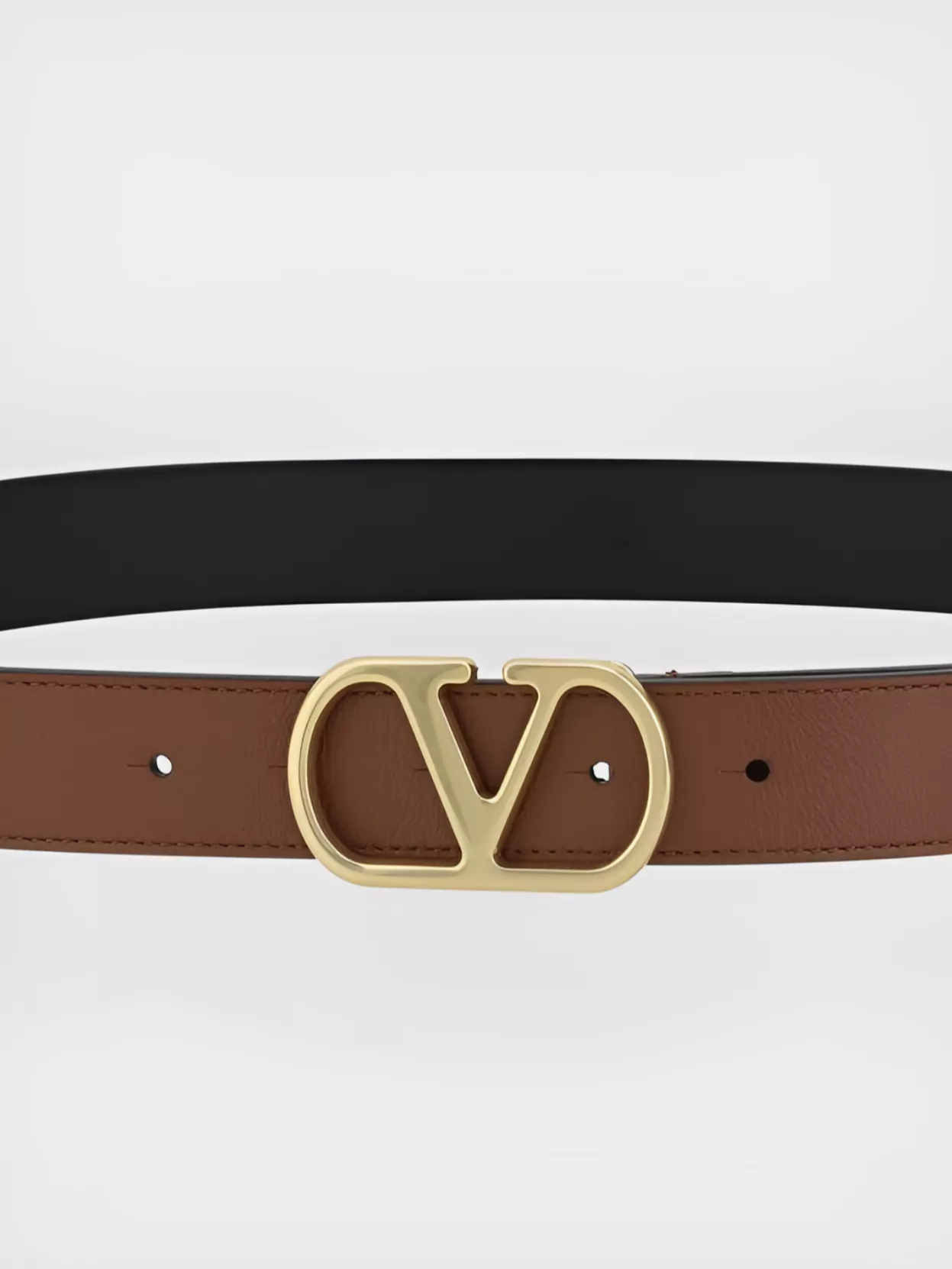 Valentino Garavani Leather Belt Luxurious Gold-Tone Buckle