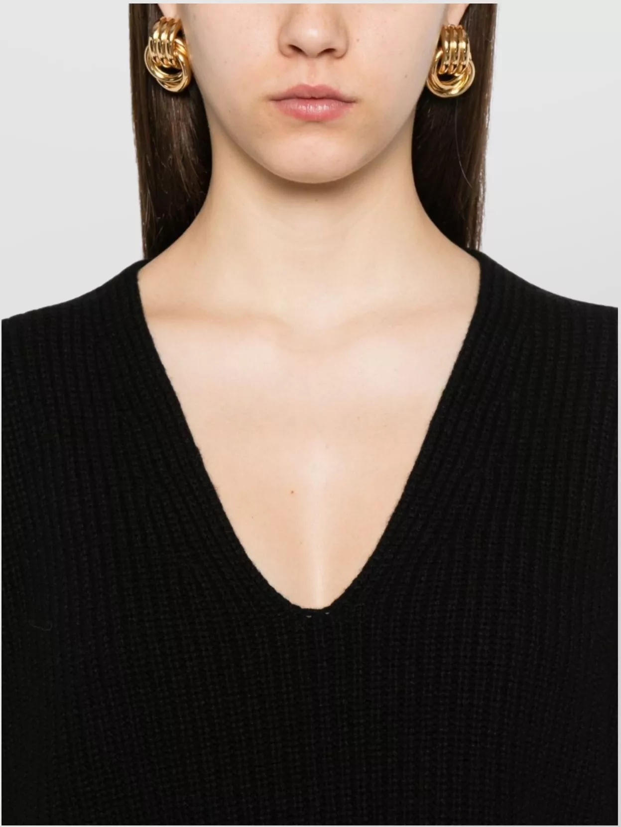 Fabiana Filippi Ribbed Wool V-Necked Jumper With Long Sleeves