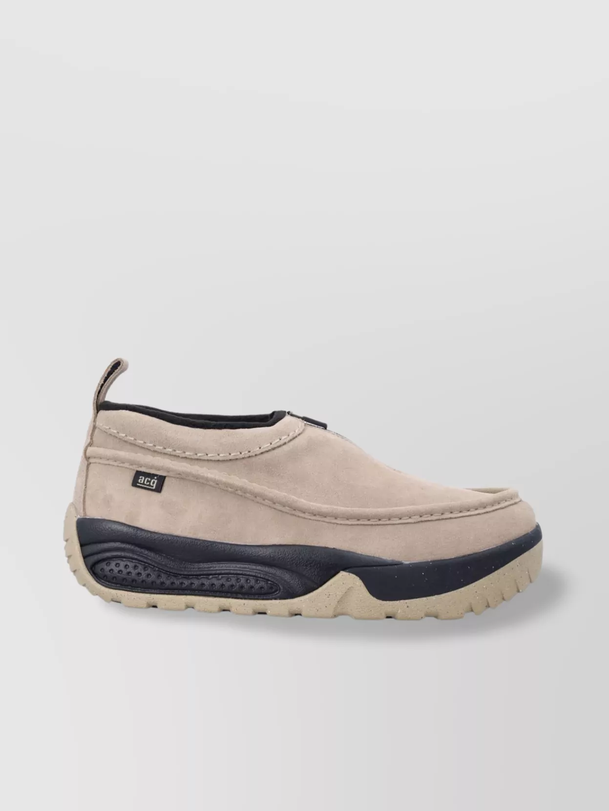 NIKE IZY SLIP-ON SNEAKERS RUGGED OUTSOLE