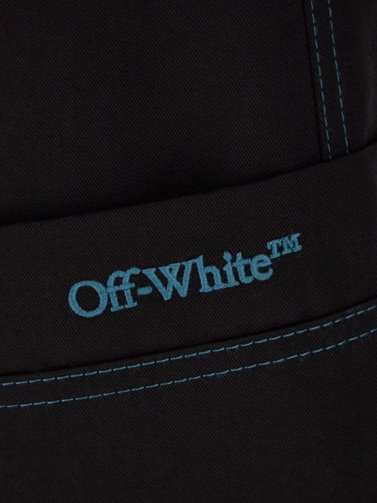 Off-White Cotton Cargo Pants With Multiple Pockets