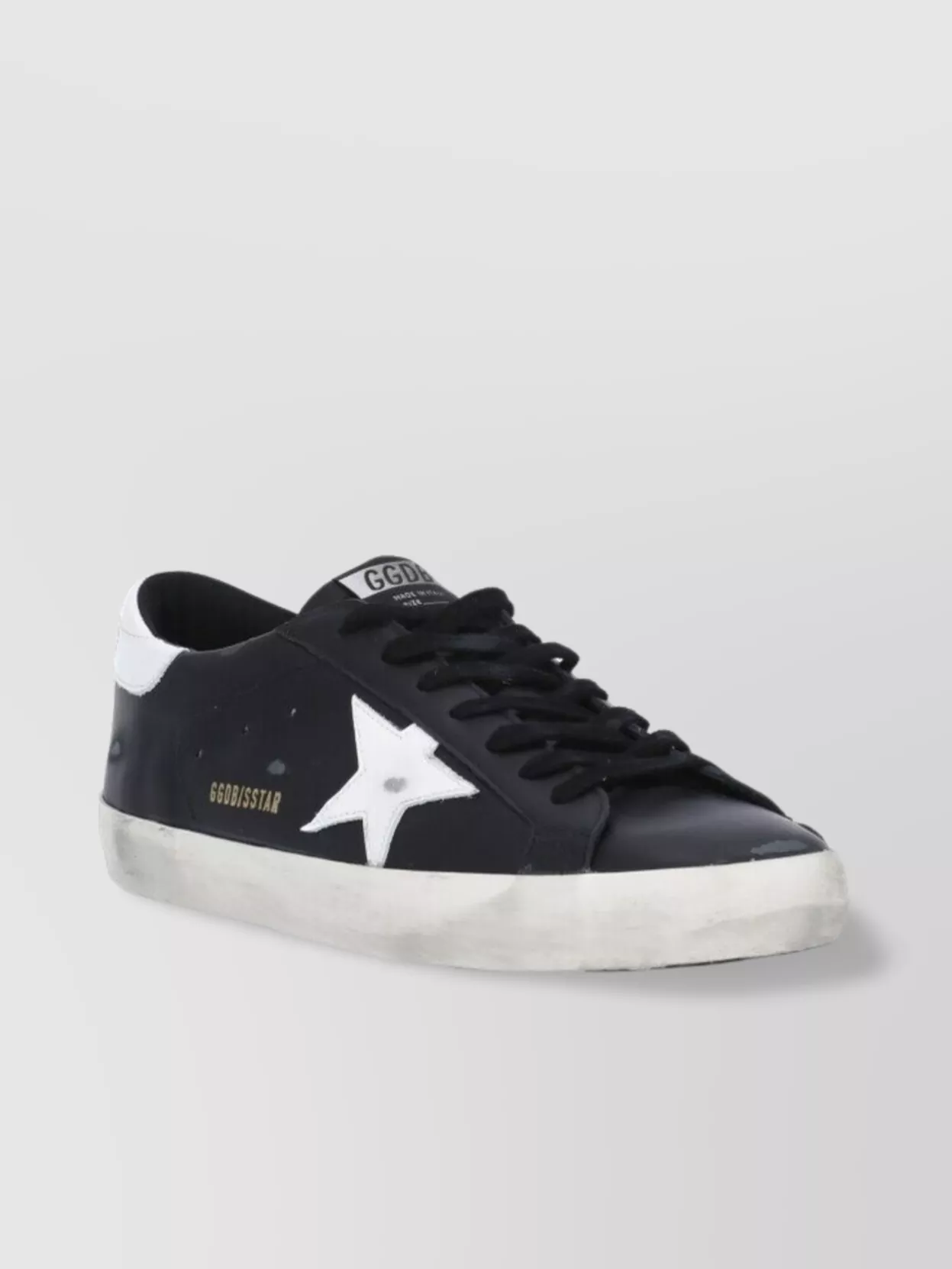 Golden Goose 'super-star' Black Low Top Sneakers With Logo Patch And Suede Details In Leather Man In Black