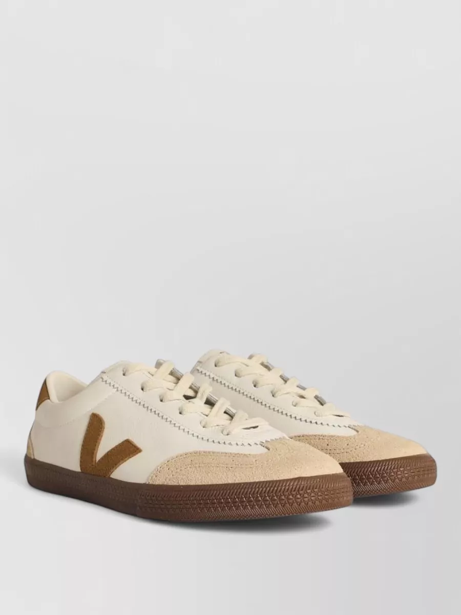 Veja leather low-top sneakers