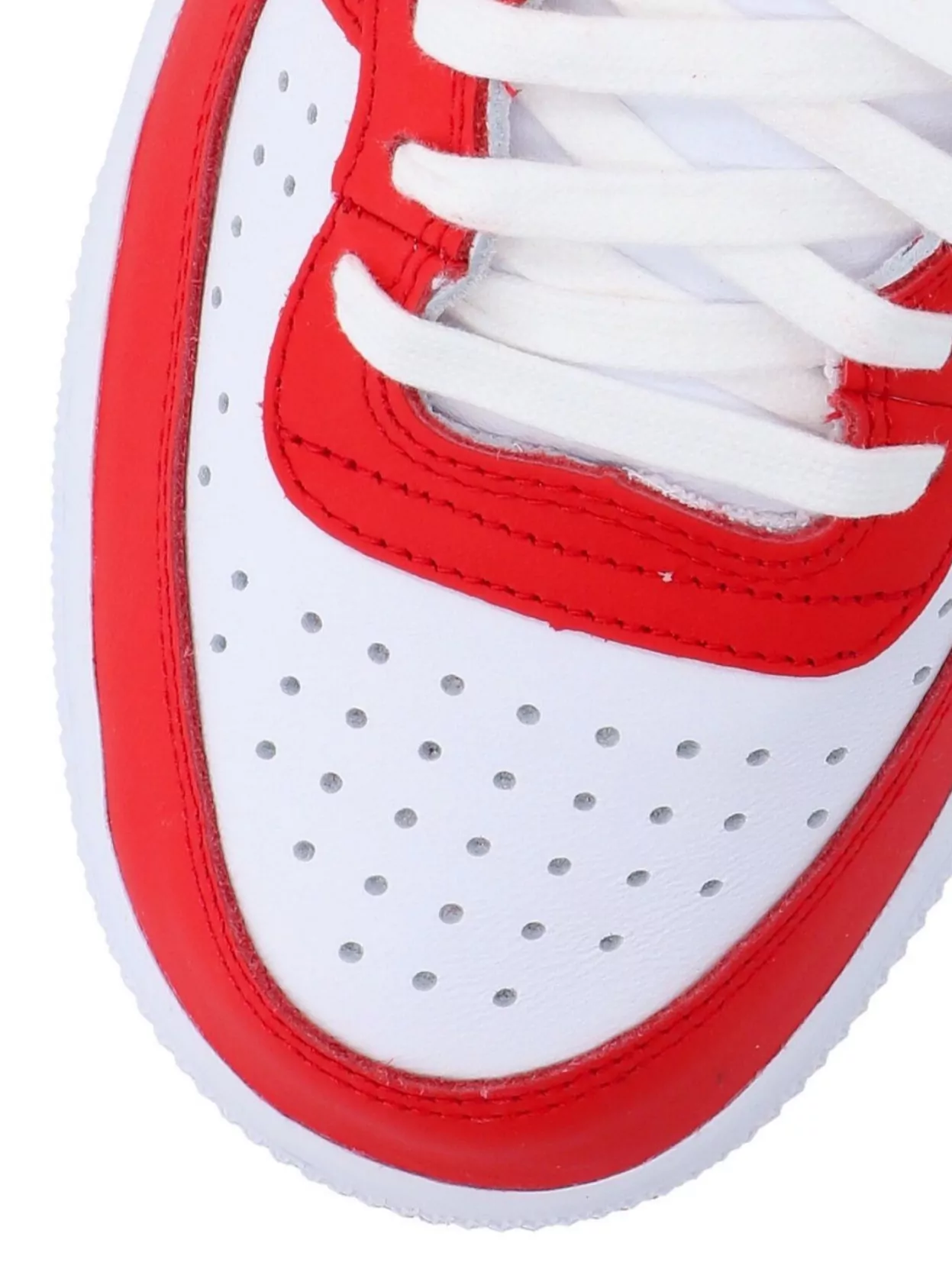 Comme Des Garçons Low Top Sneakers Contrast Paneling In White