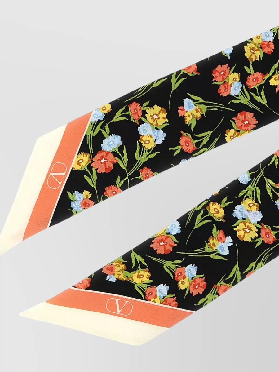 Valentino Garavani Floral Long Scarf Apres Lhiver Garofani