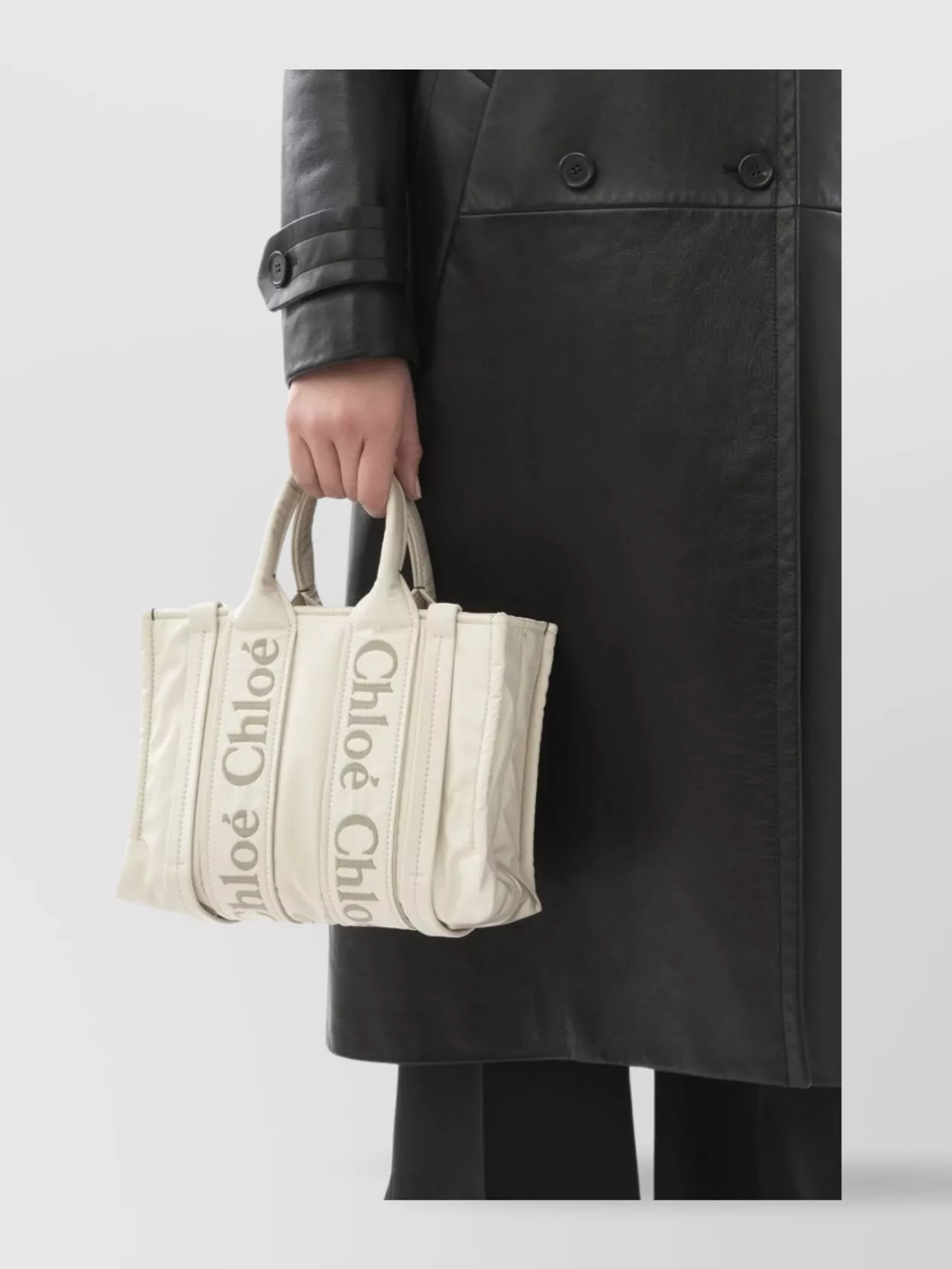 Chloé Versatile Woody Contrast Stitch Tote