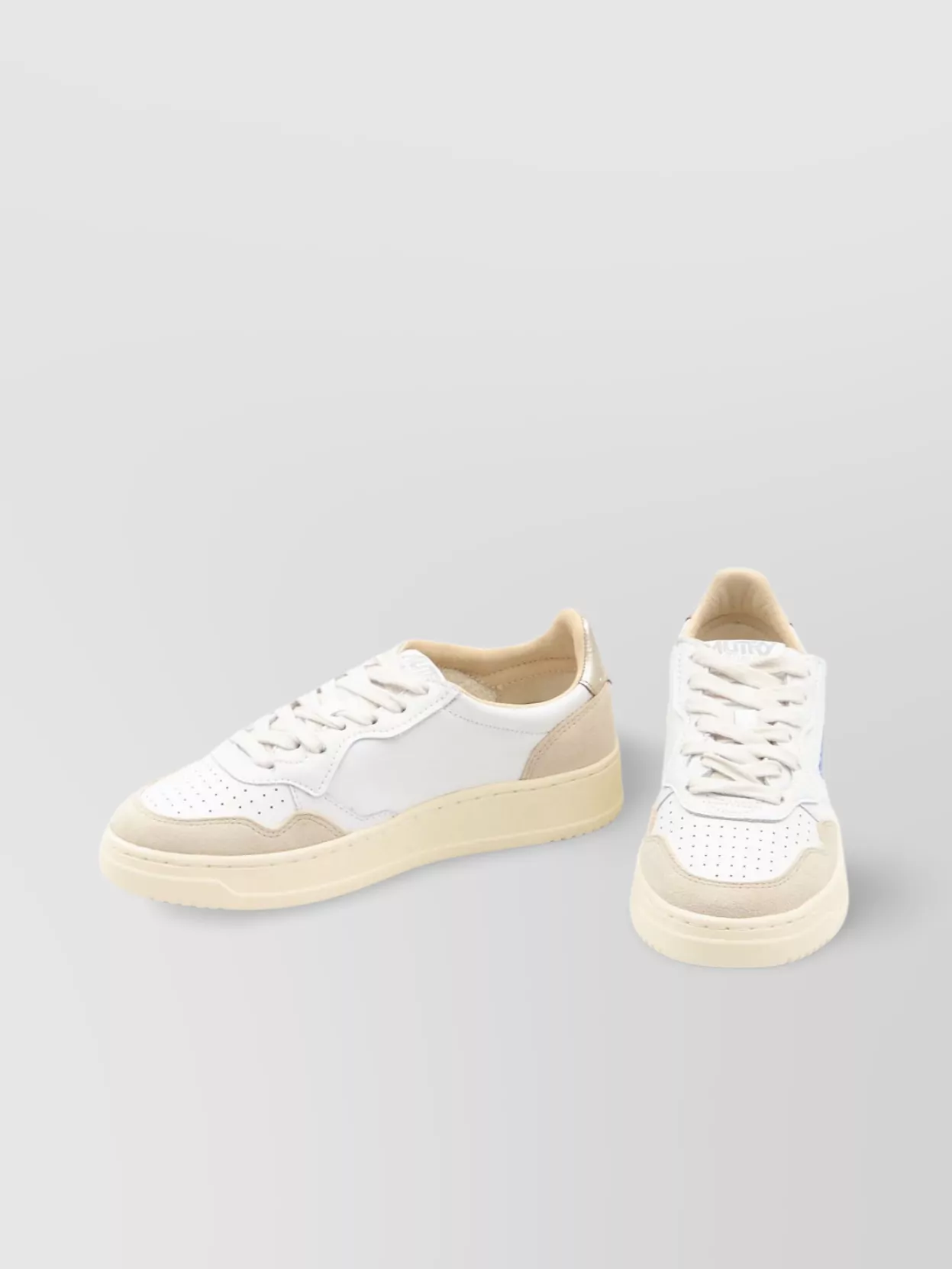 Autry Medalist Low Top Sneakers With Gold Detail