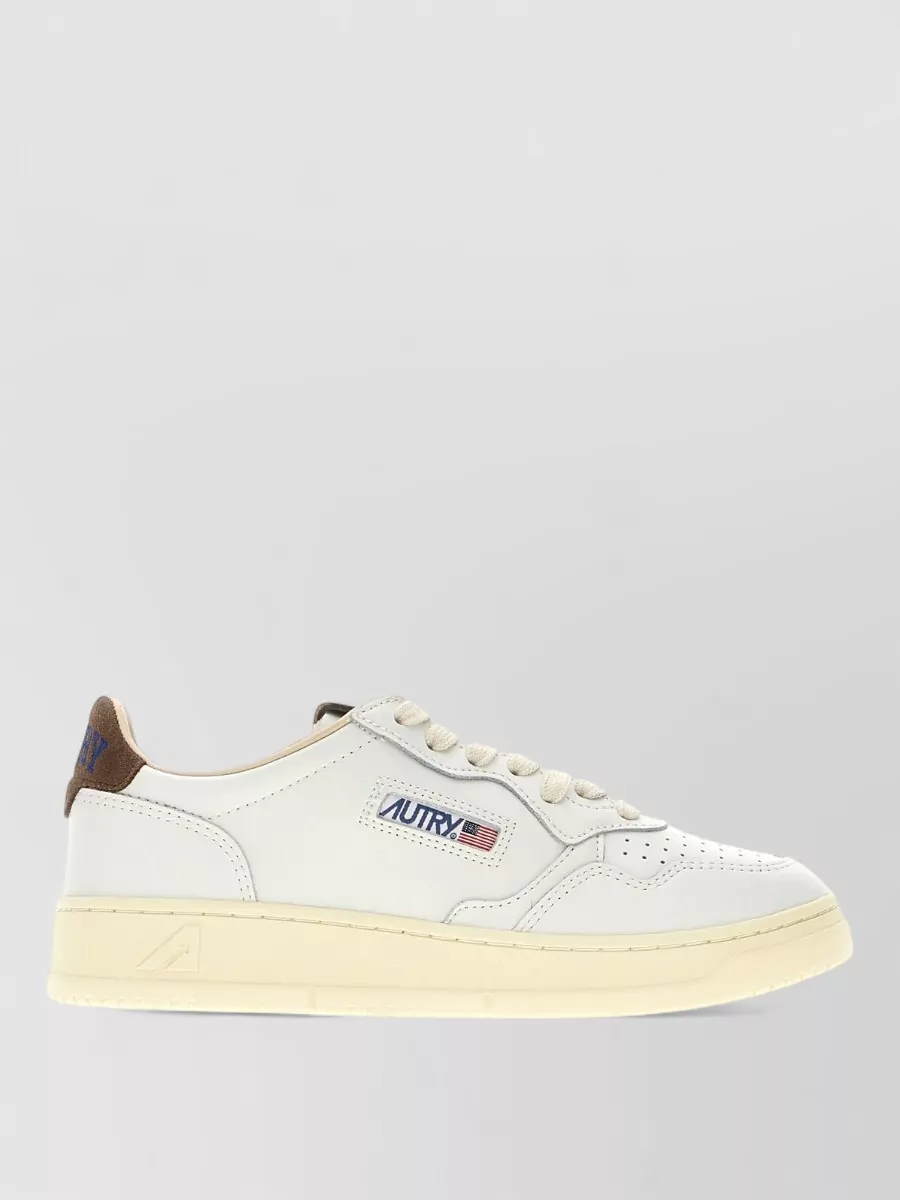 Autry leather lace up sneakers