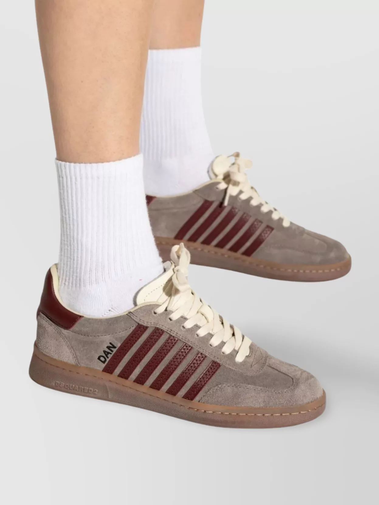 Dsquared2 Low Top Sneakers Featuring Stripes