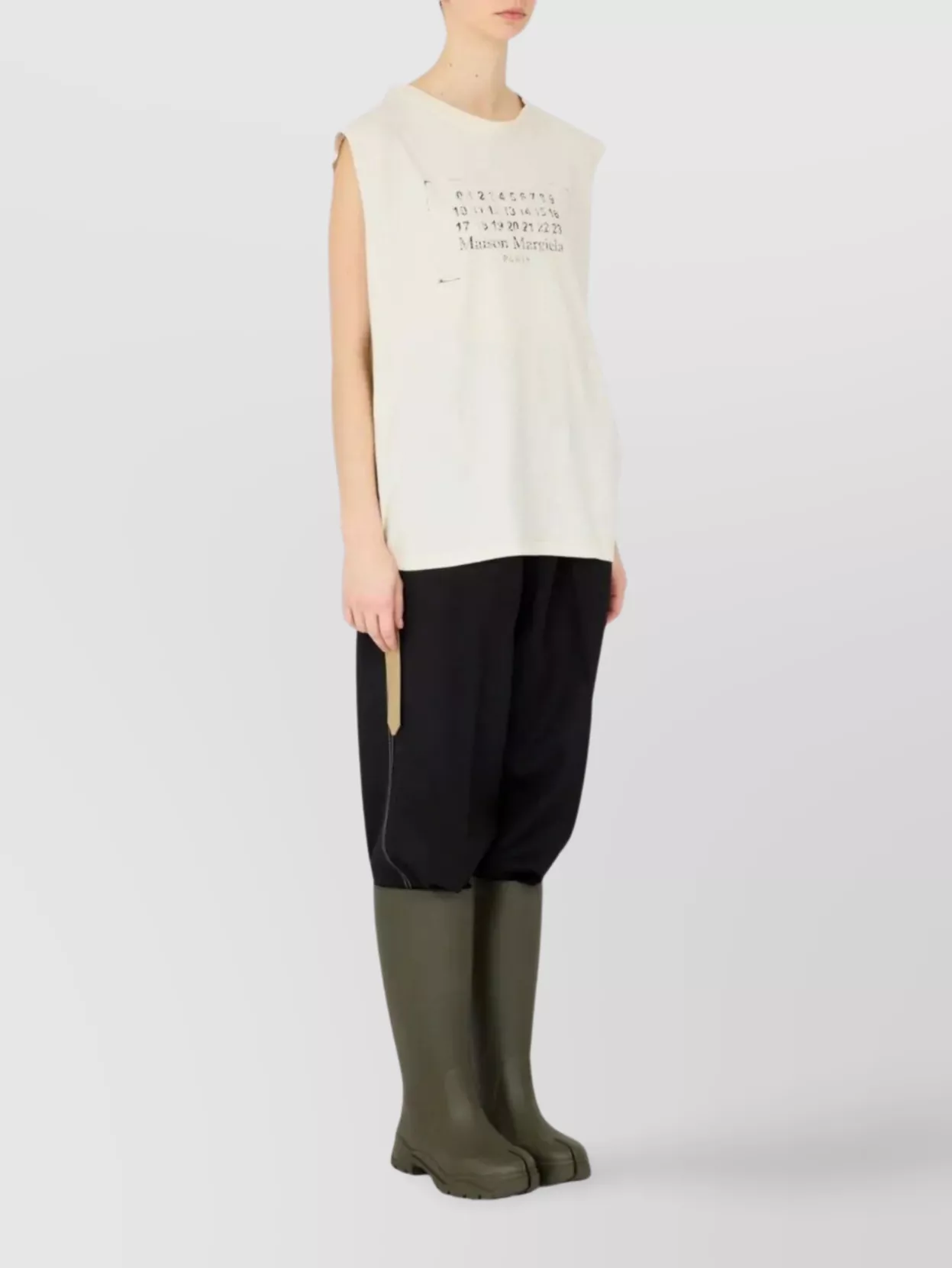 Maison Margiela Sleeveless Top With Crew Neckline Design