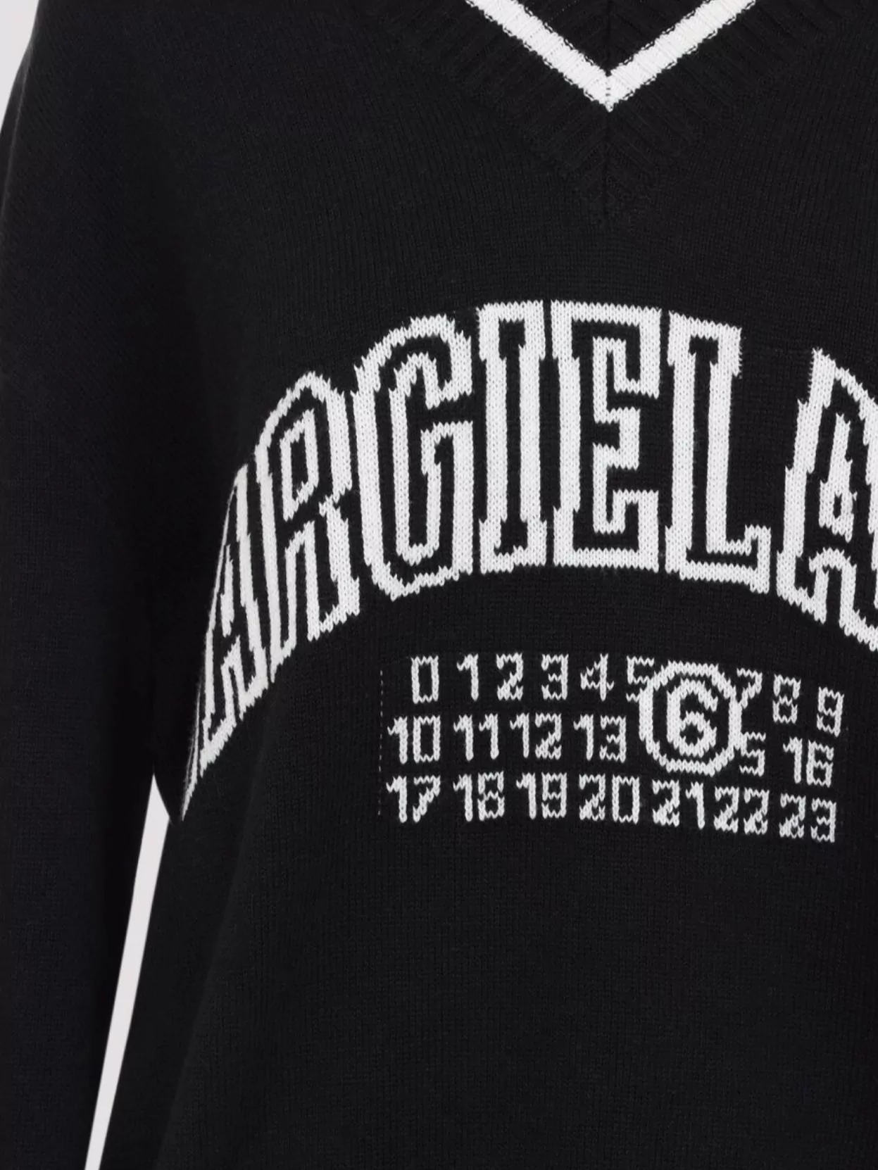 Mm6 Maison Margiela V-Neck Sweater With White Stitching