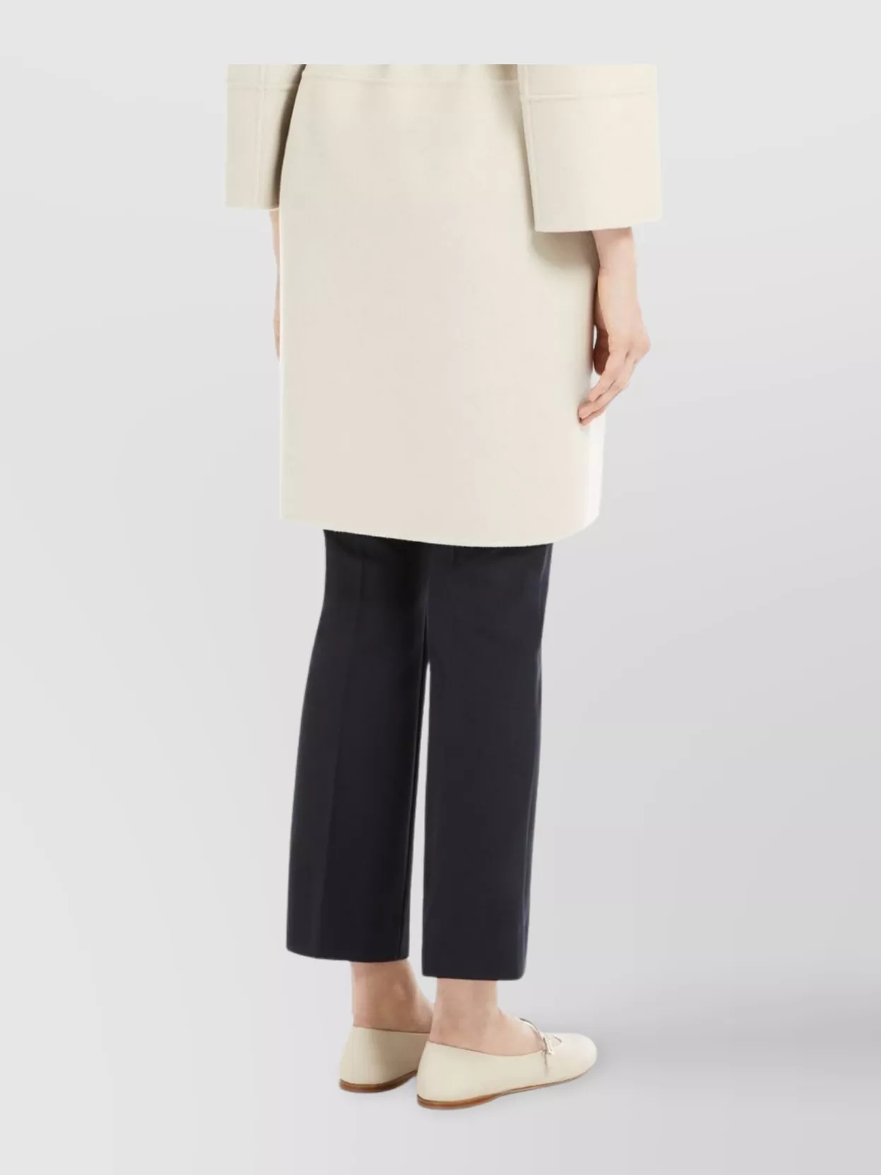 Max Mara Short Wool Coat With Kimono And Raglan Sleeves