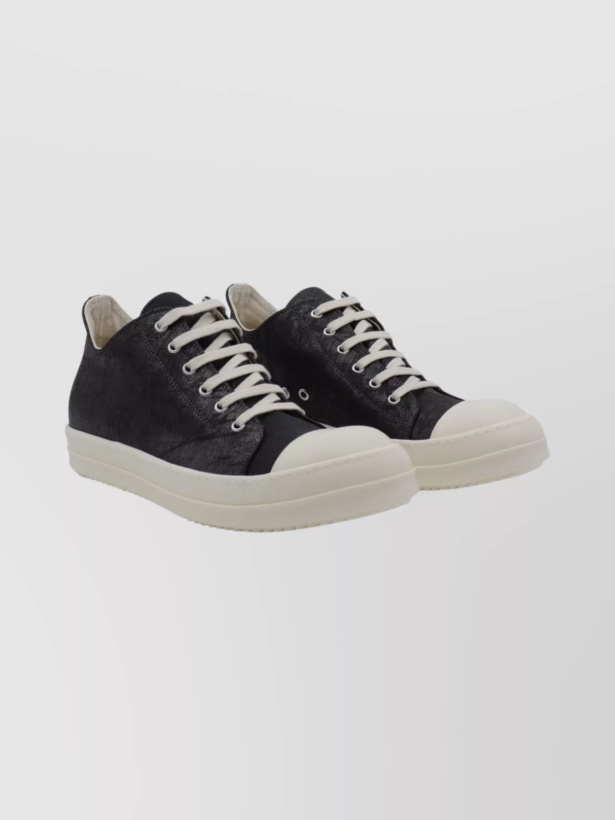 Rick Owens Drkshdw Casual Low Top Sneakers With Contrast Sole