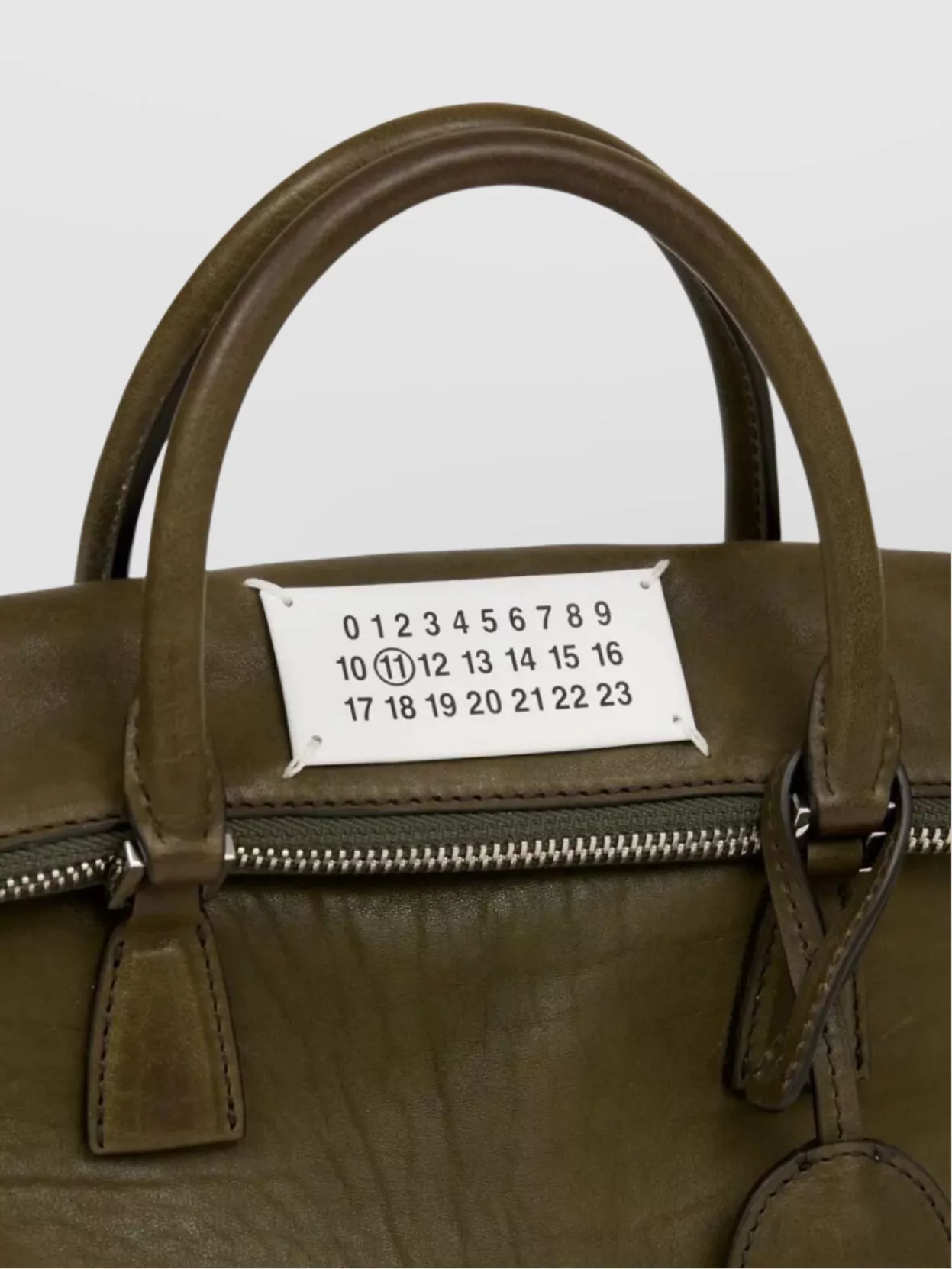 Maison Margiela Stylish Shoulder Bag Metal Ring Detail